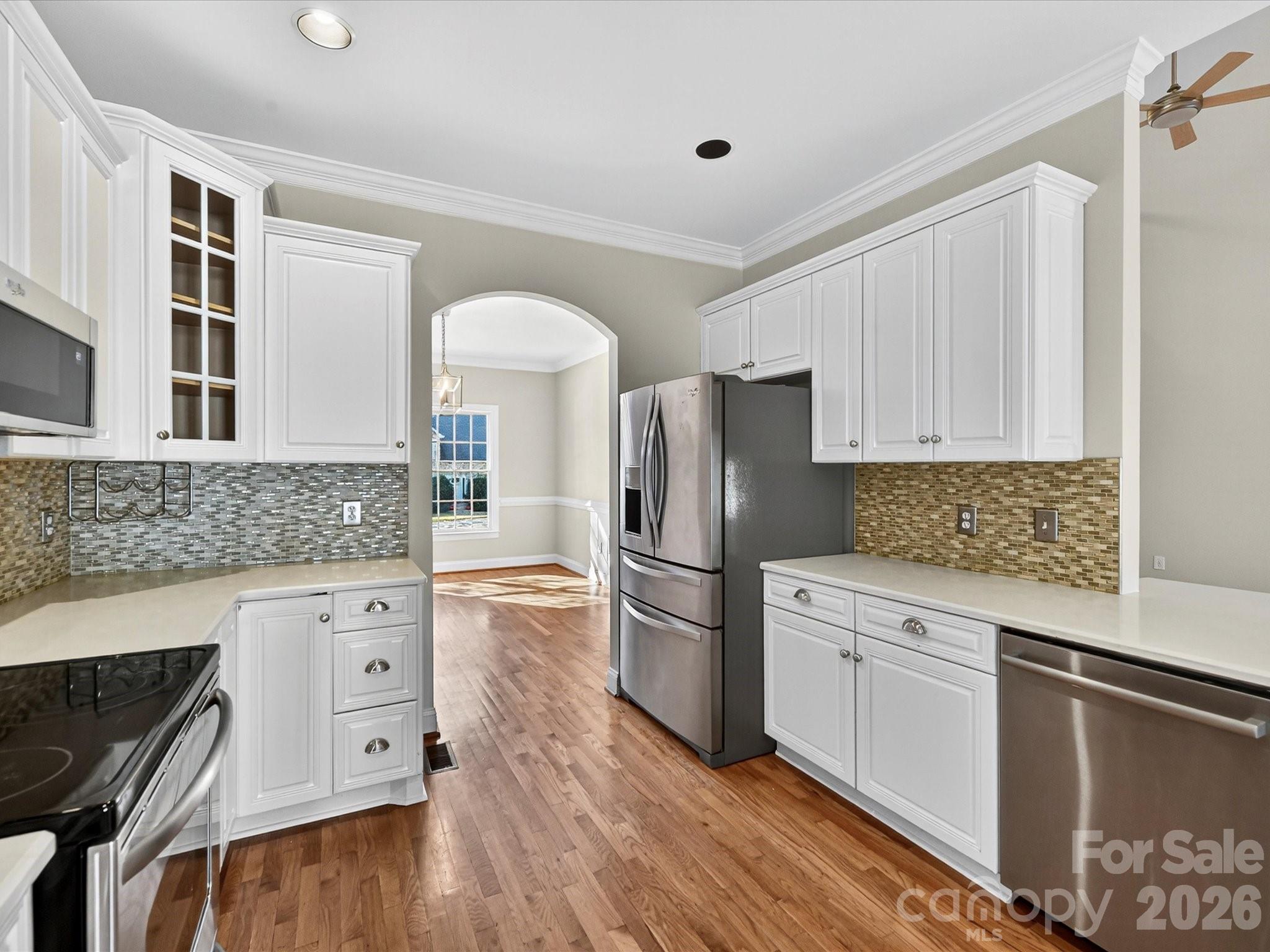 21410 Pinecrest Place