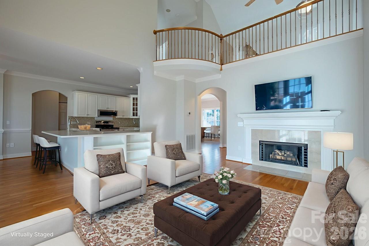 21410 Pinecrest Place