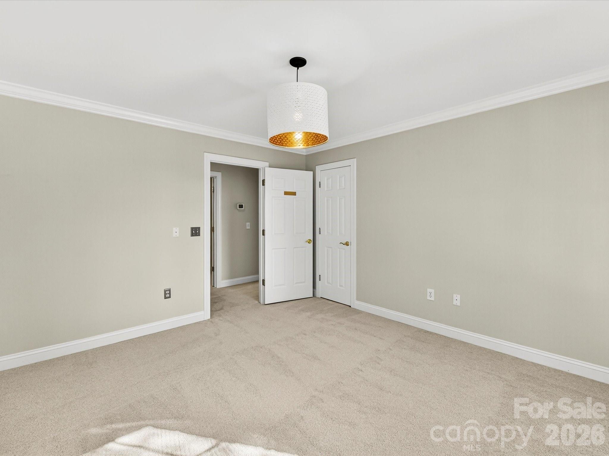 21410 Pinecrest Place