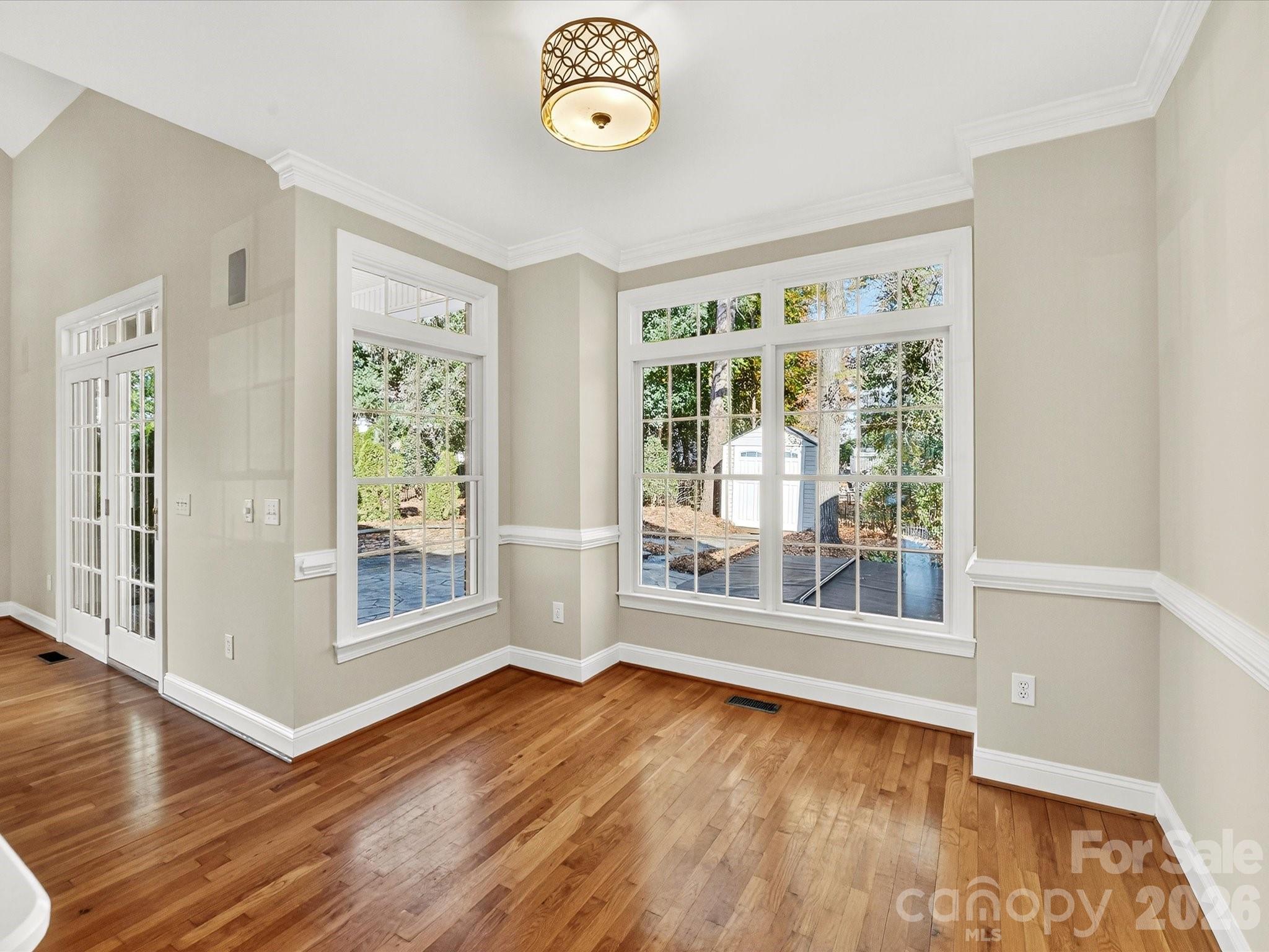 21410 Pinecrest Place