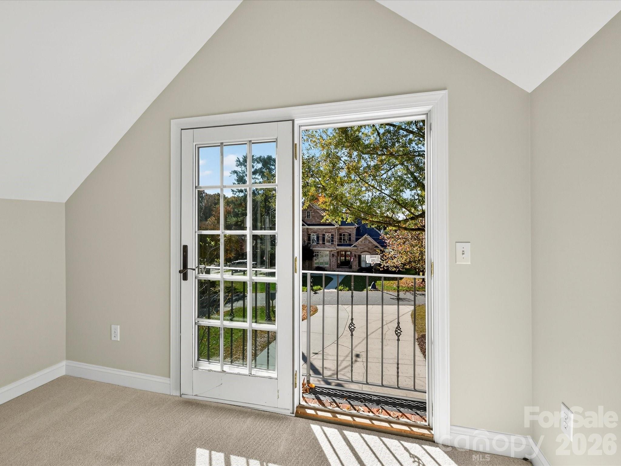 21410 Pinecrest Place