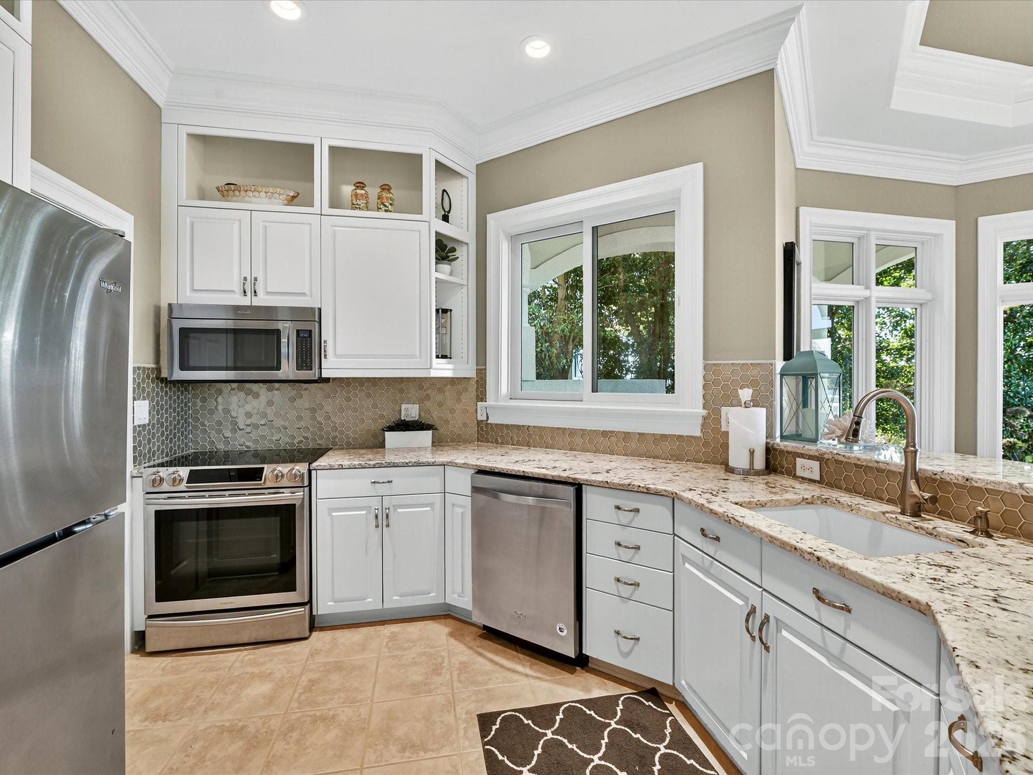 18103 Harbor Light Boulevard