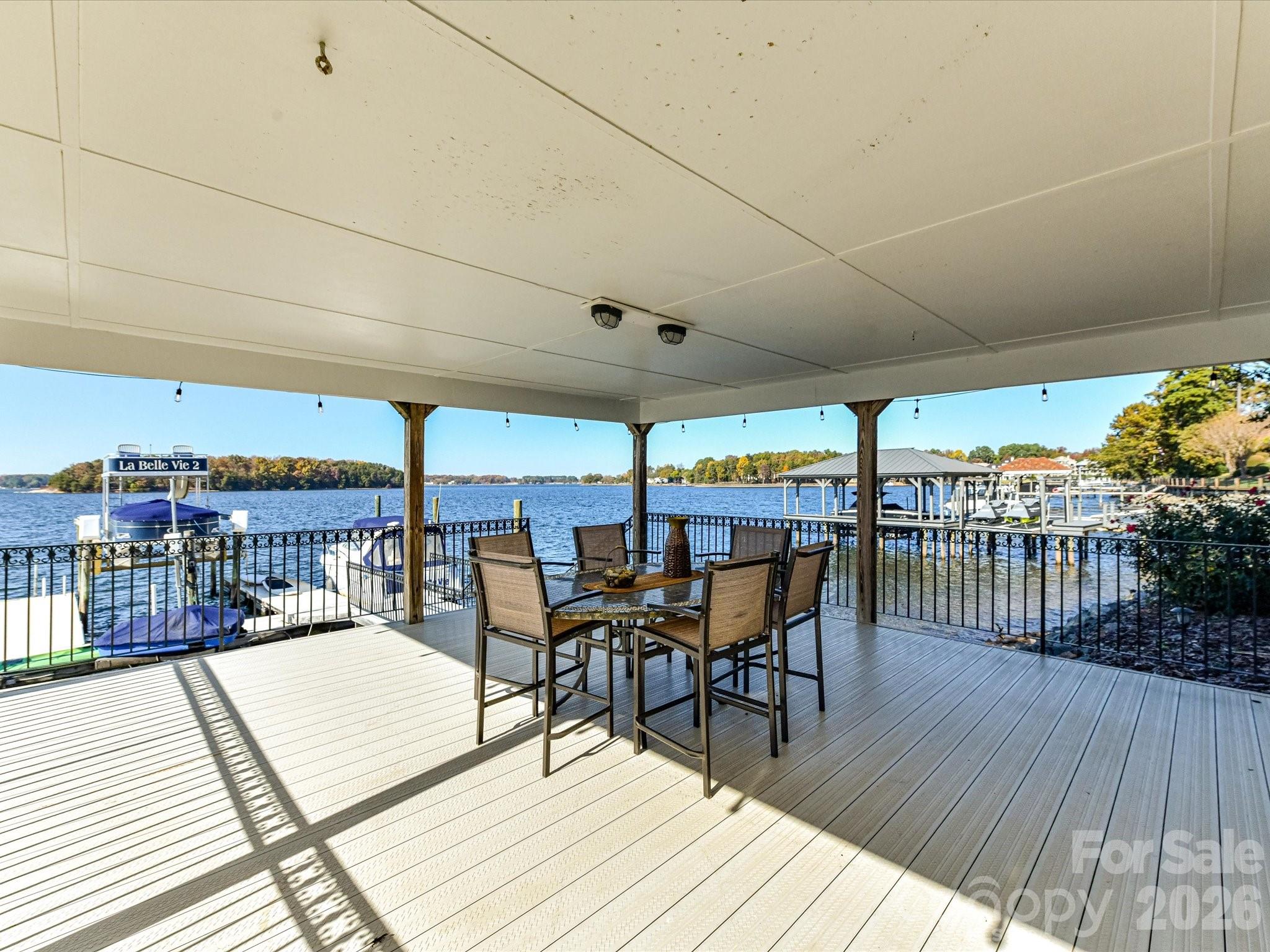 18103 Harbor Light Boulevard