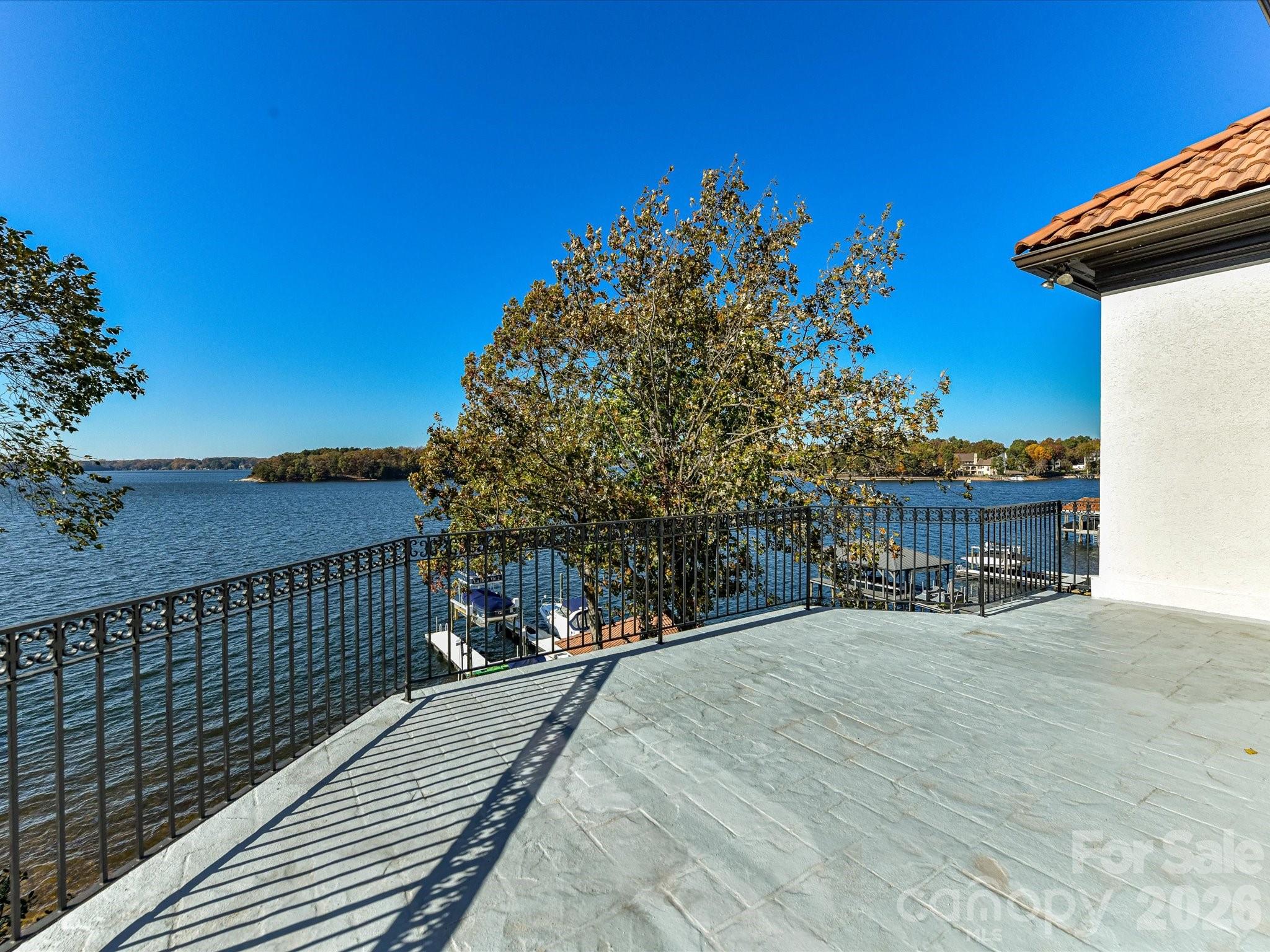 18103 Harbor Light Boulevard