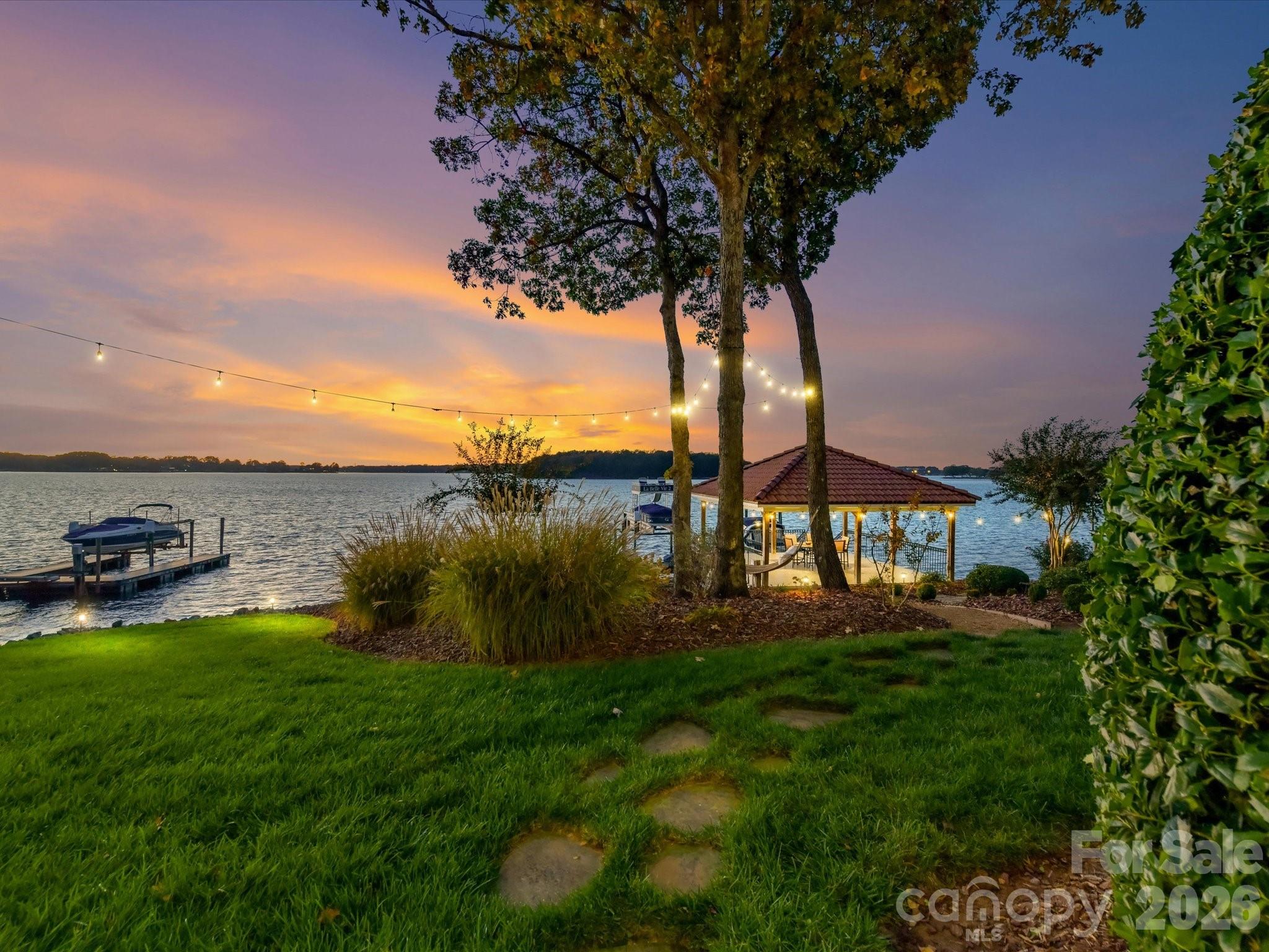 18103 Harbor Light Boulevard