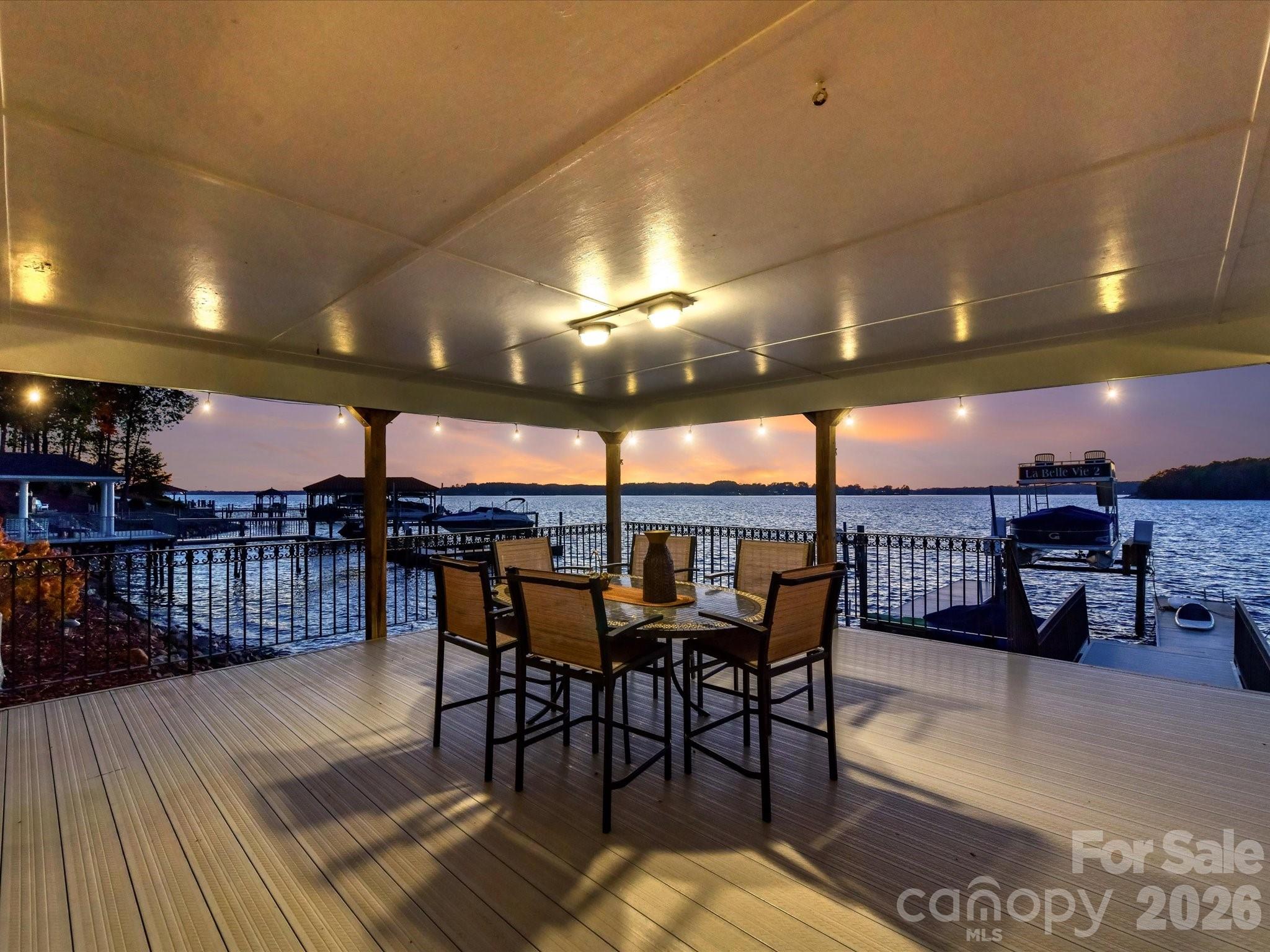 18103 Harbor Light Boulevard