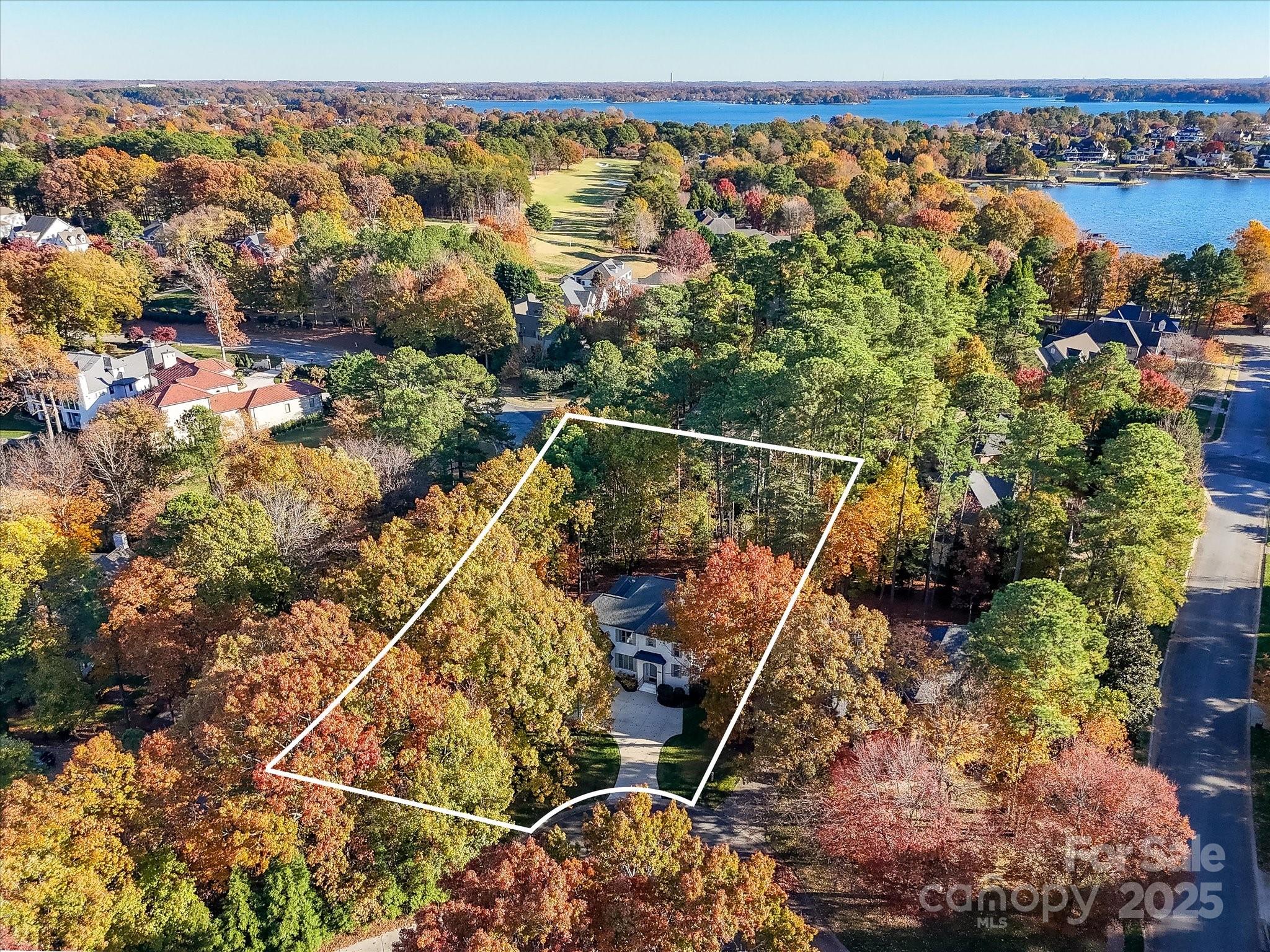 18806 Fore Sail Court
