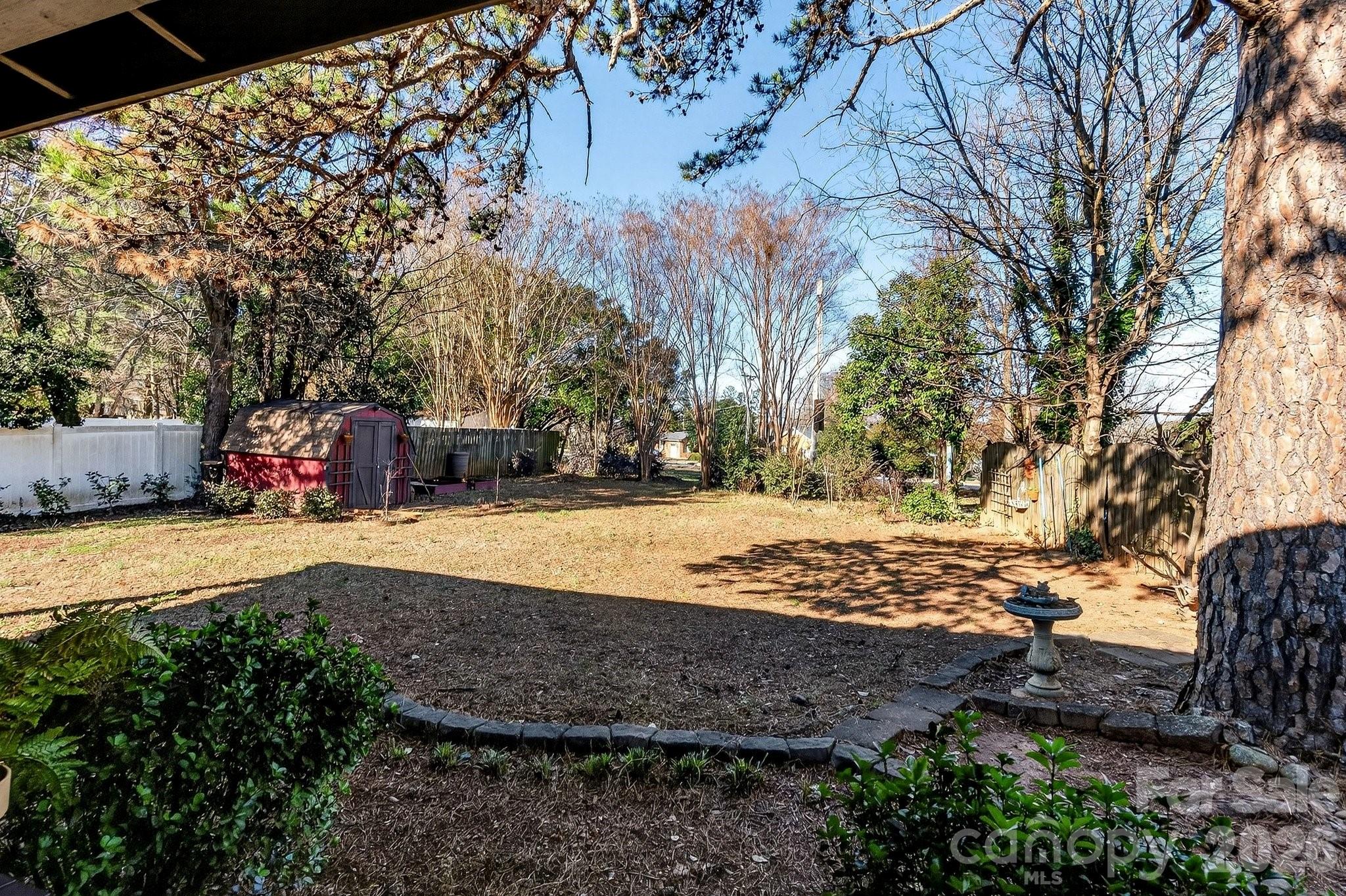 20935 Sierra Vista Drive