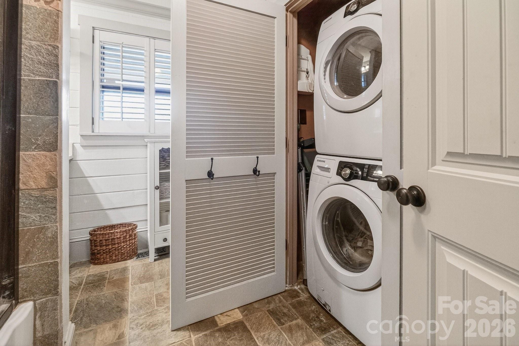 20935 Sierra Vista Drive