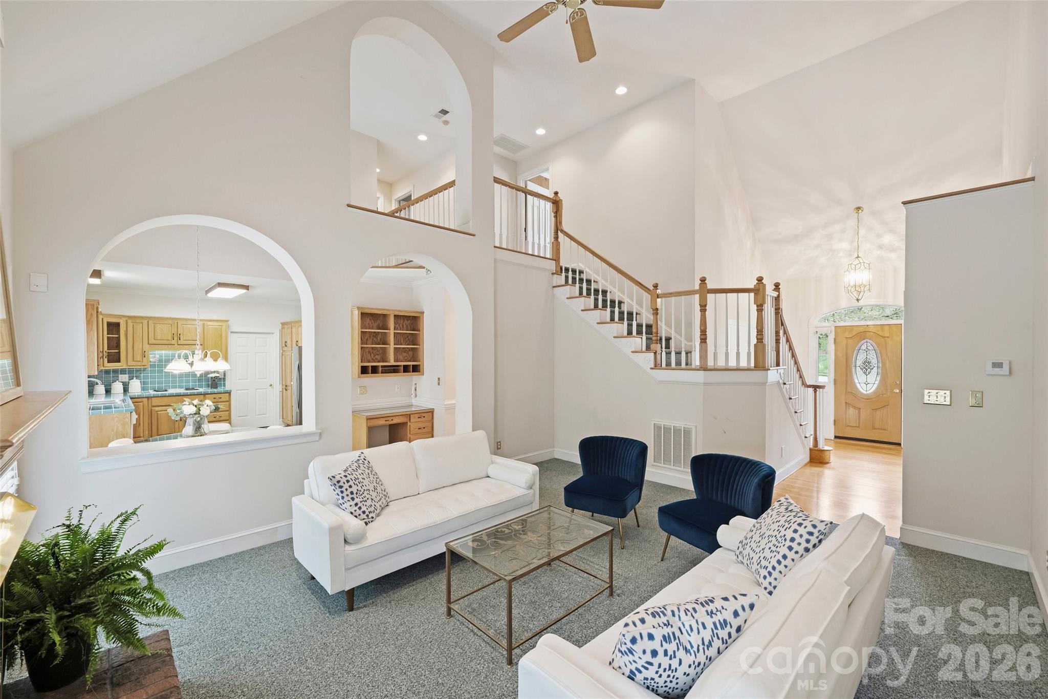 144 Pin Oak Lane