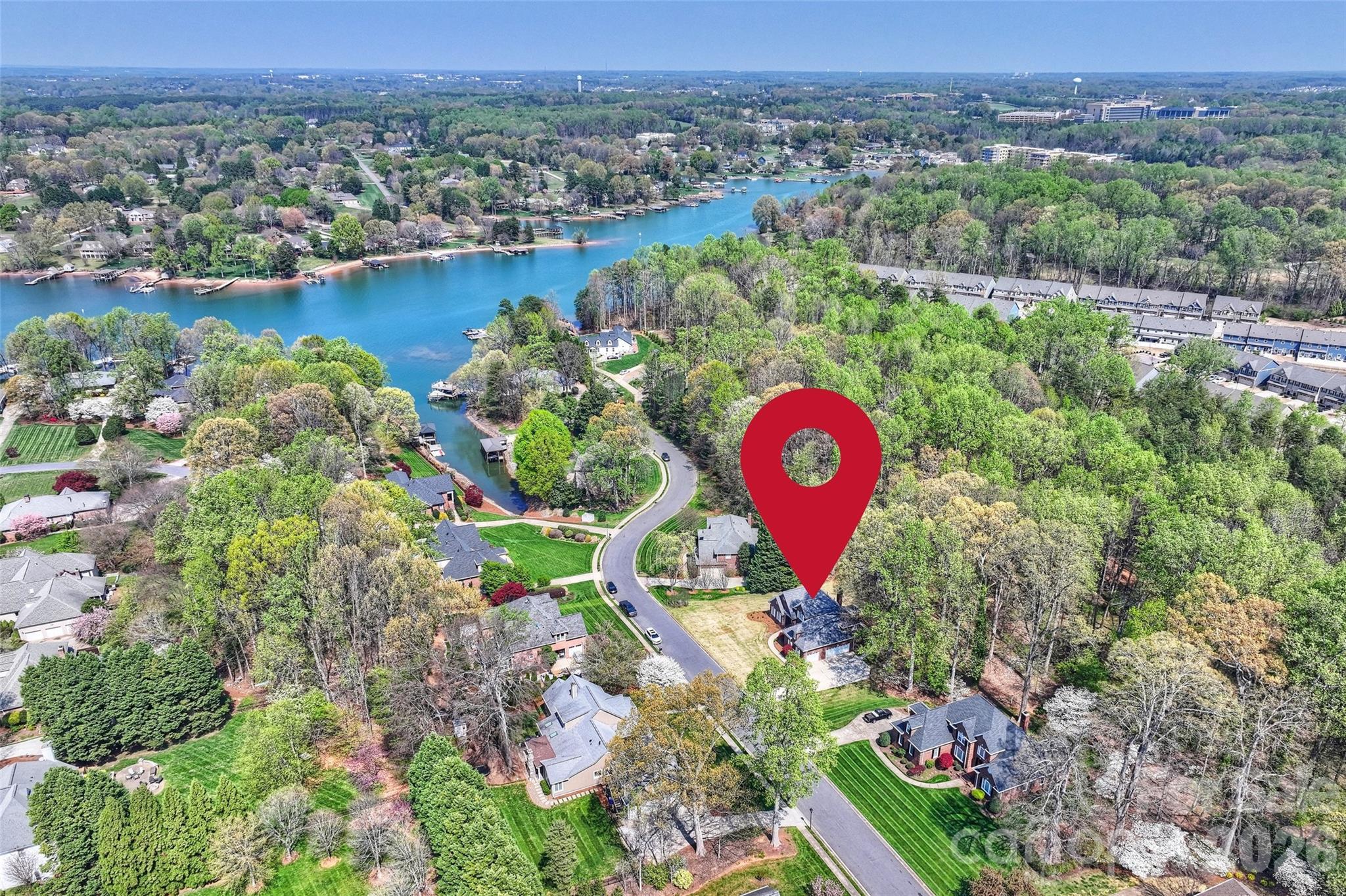 144 Pin Oak Lane