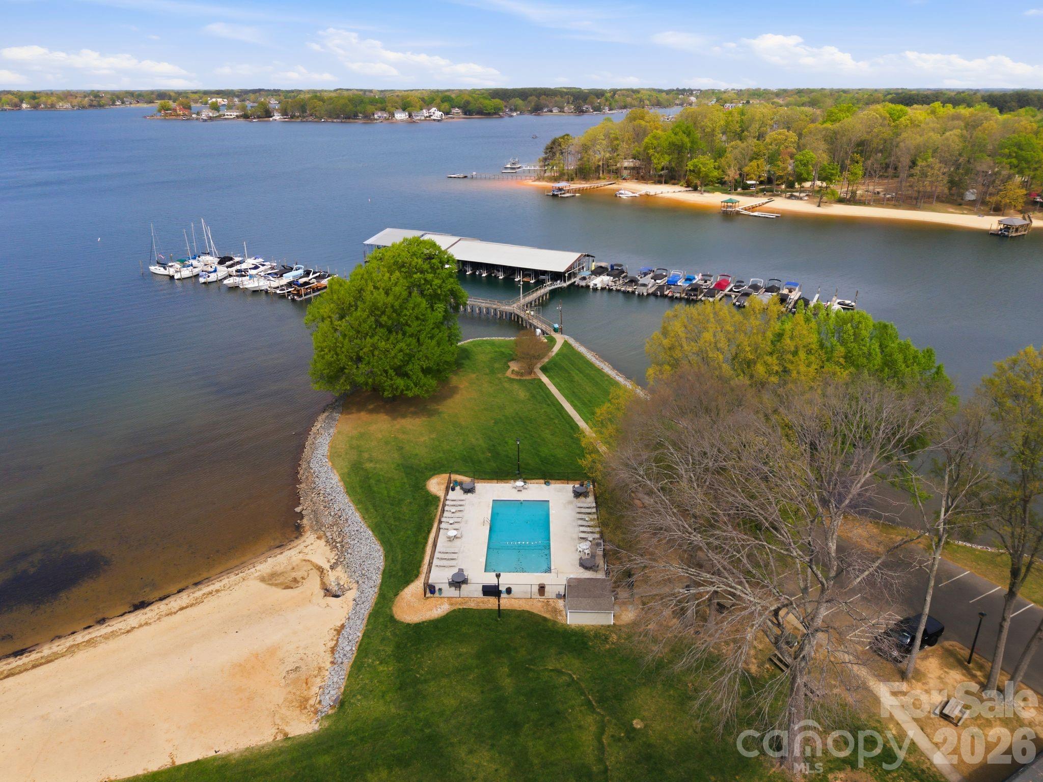 7613 Mariner Cove Drive