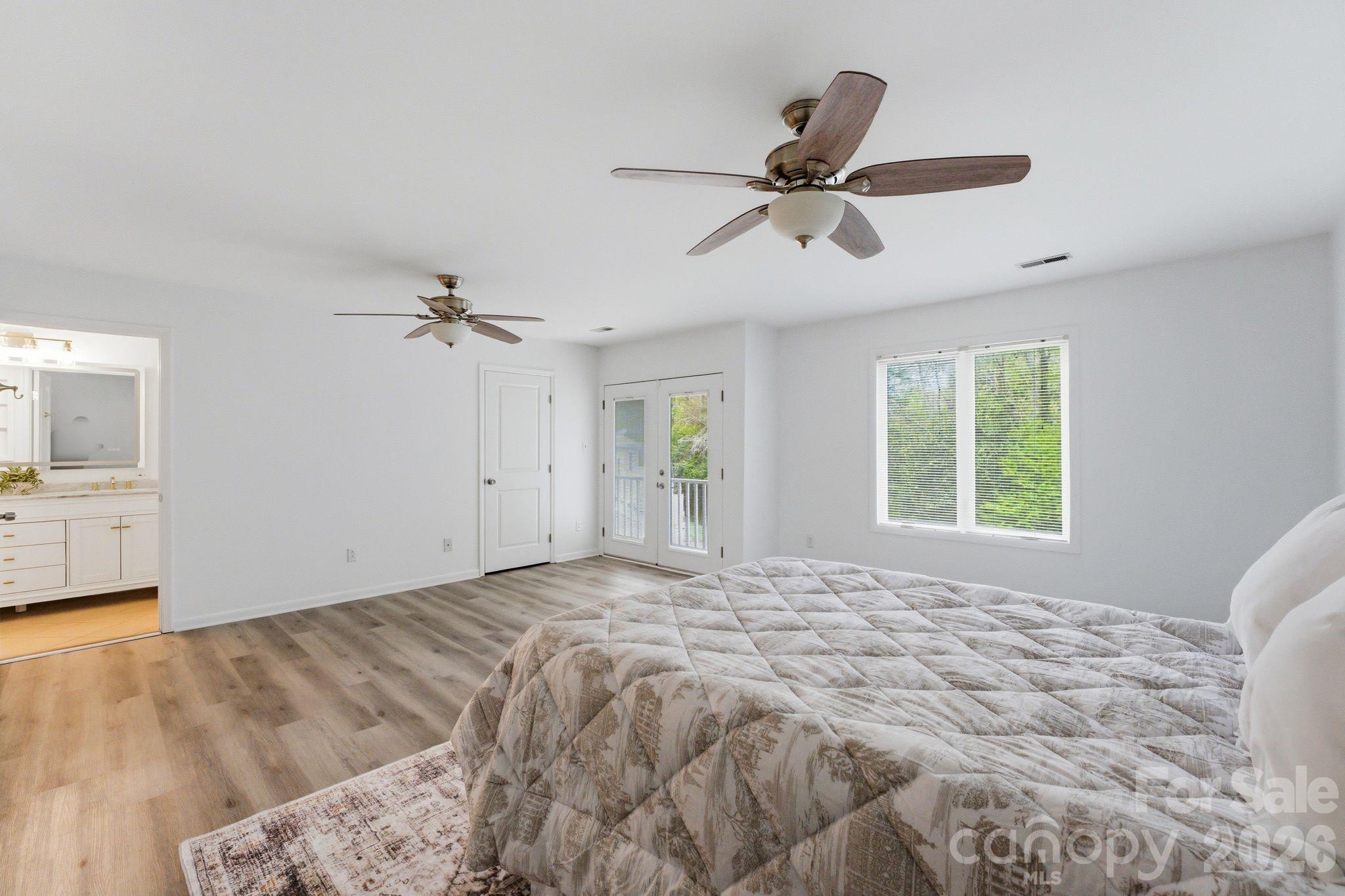 7613 Mariner Cove Drive