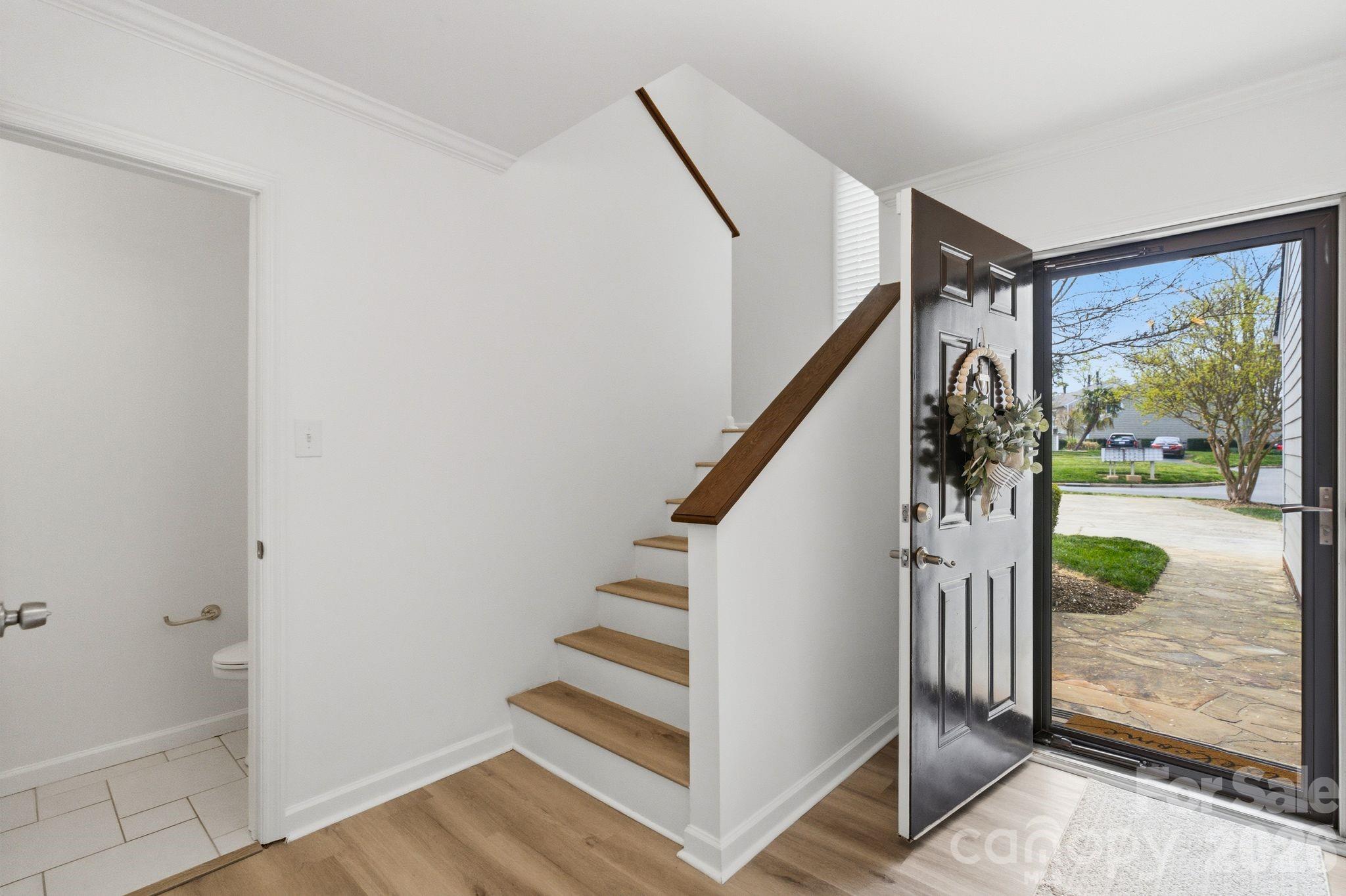 7613 Mariner Cove Drive