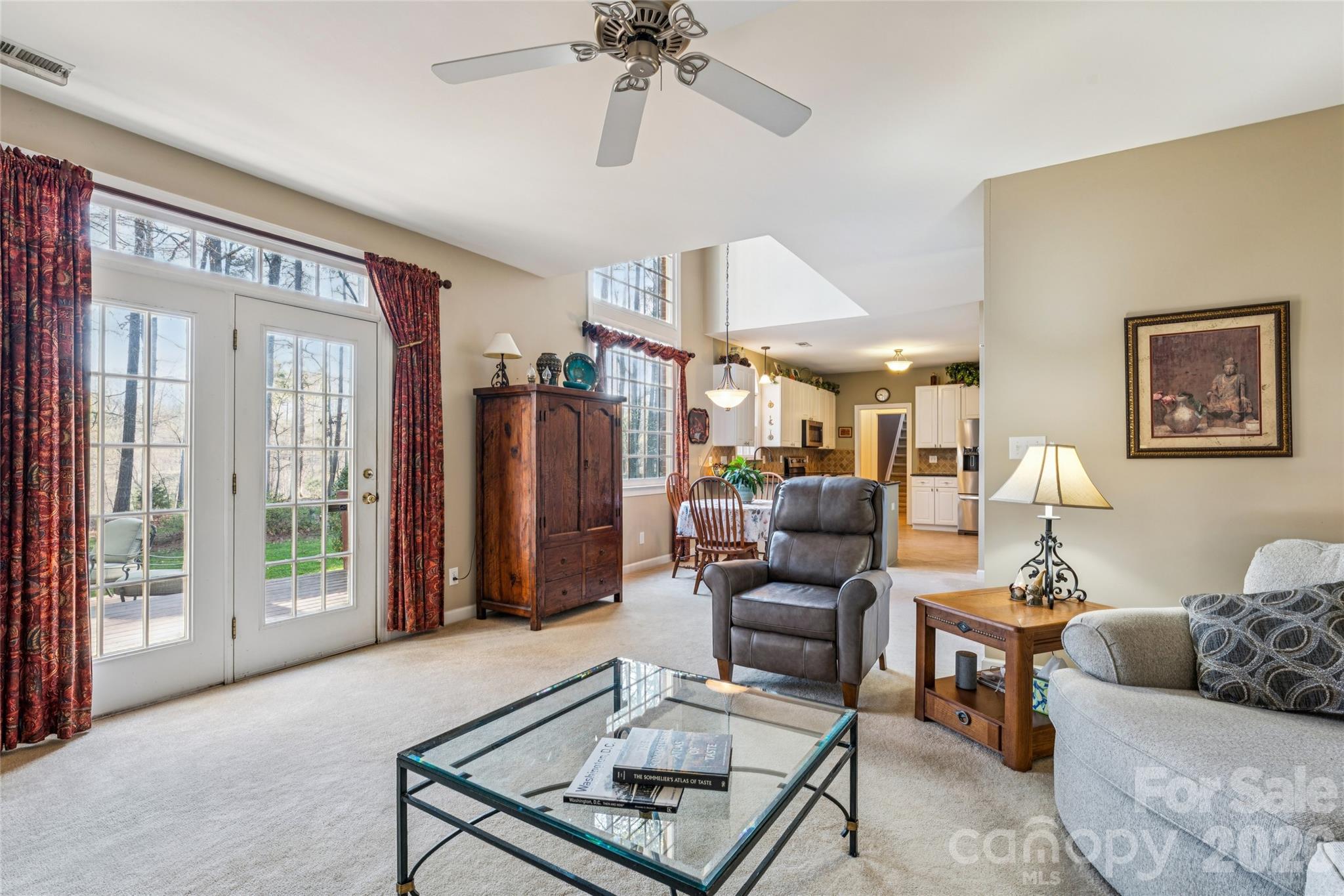 152 Lockerbie Lane