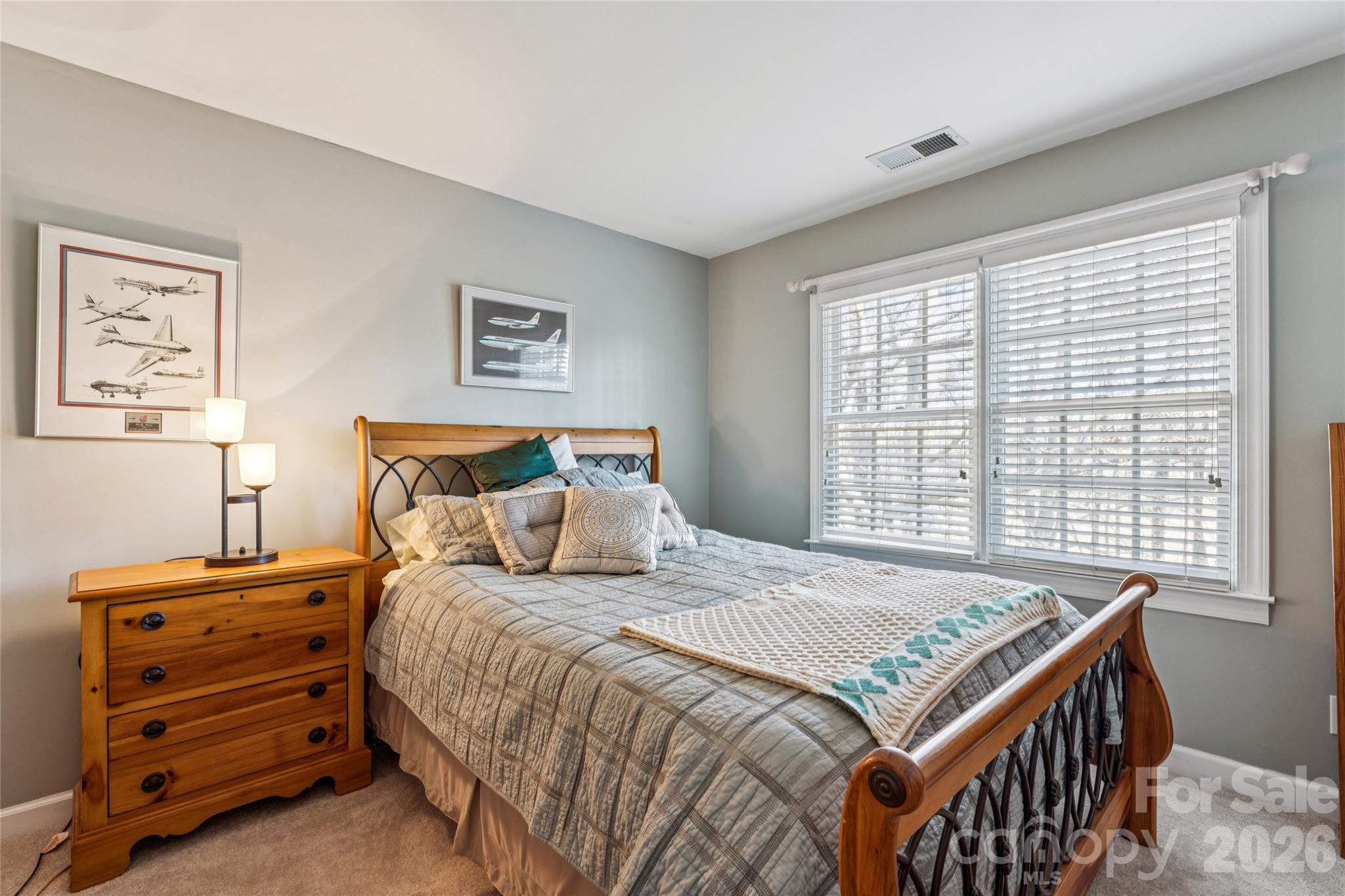 152 Lockerbie Lane