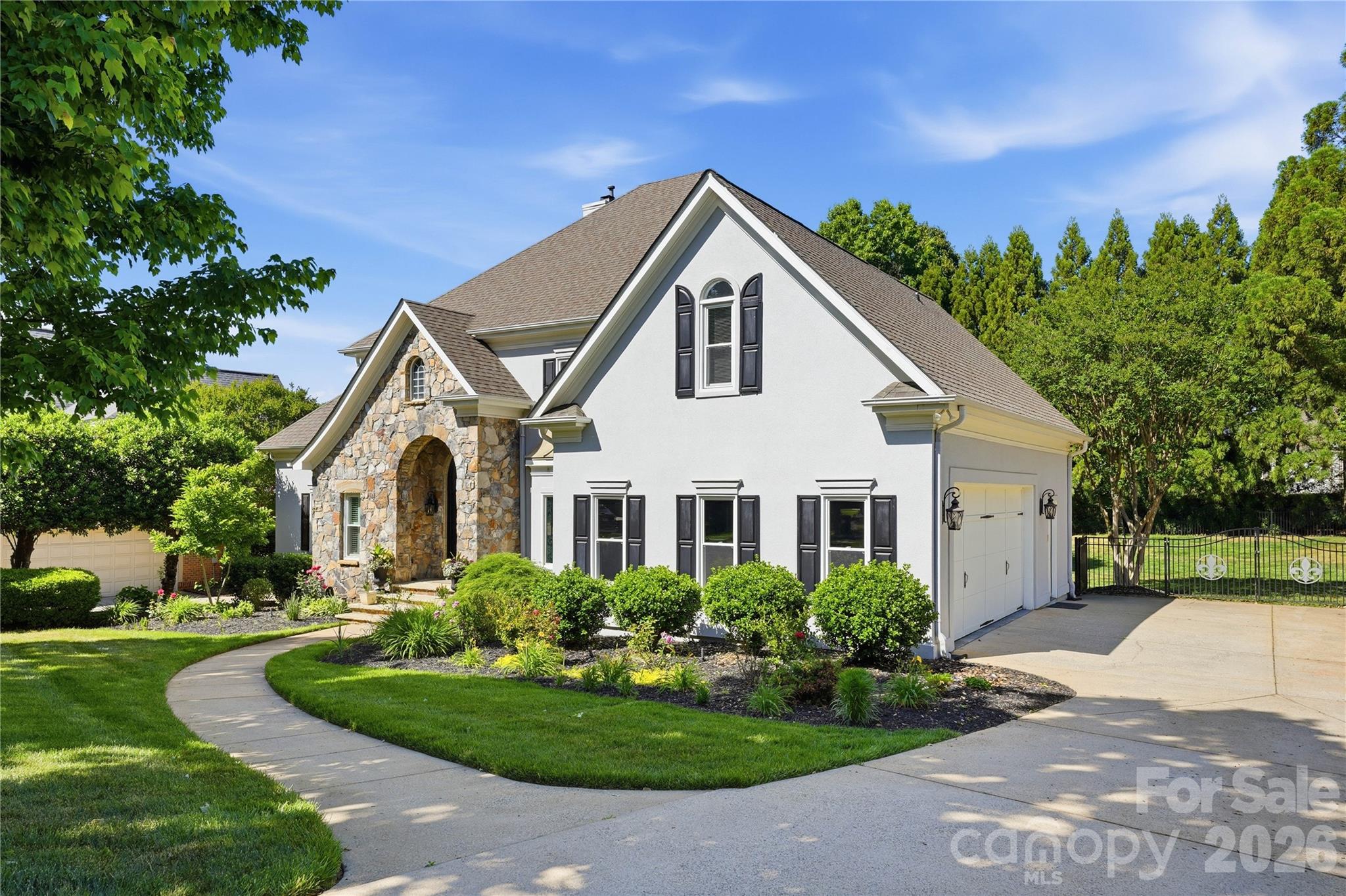 18928 Peninsula Point Drive