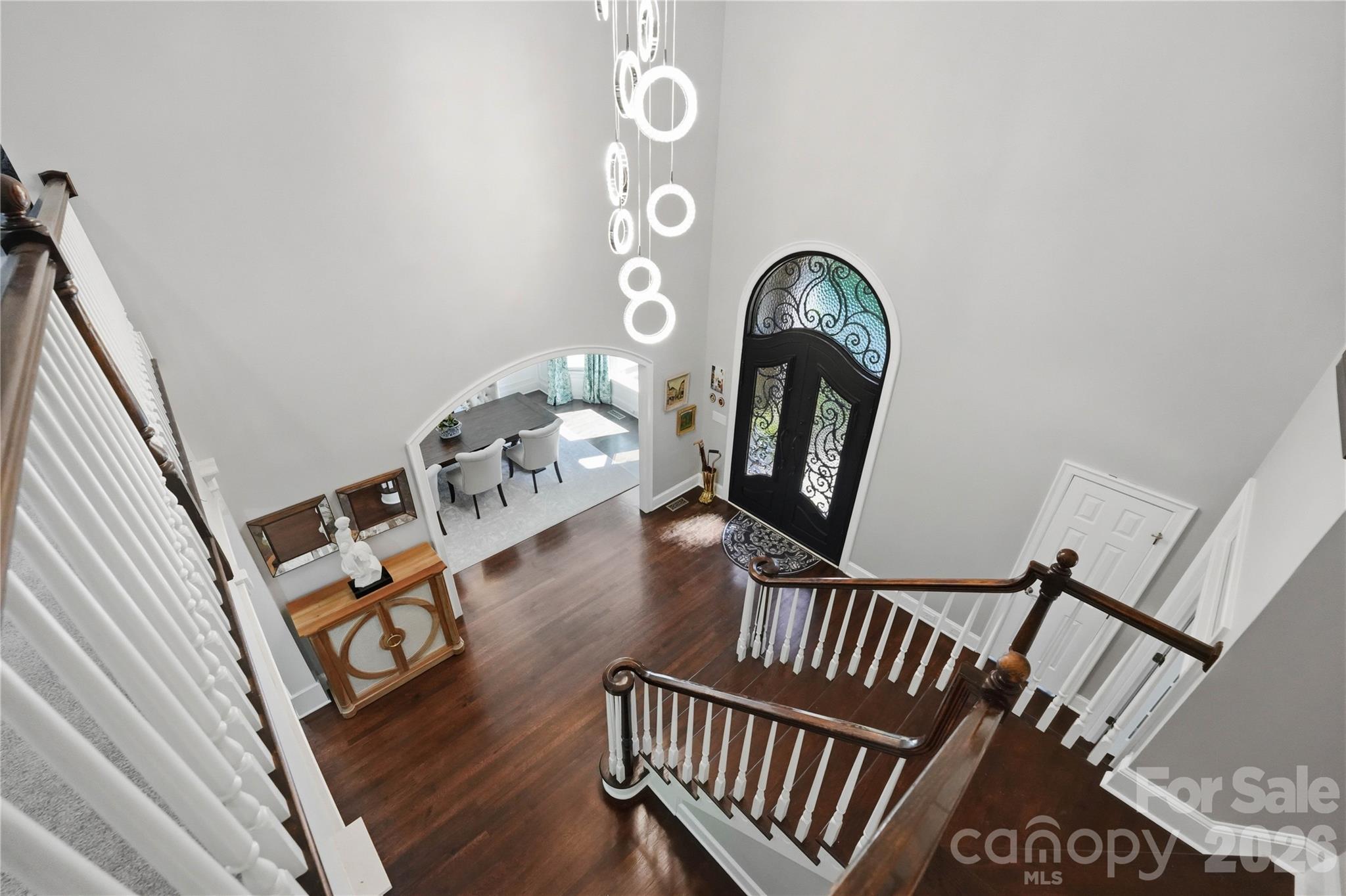 18928 Peninsula Point Drive