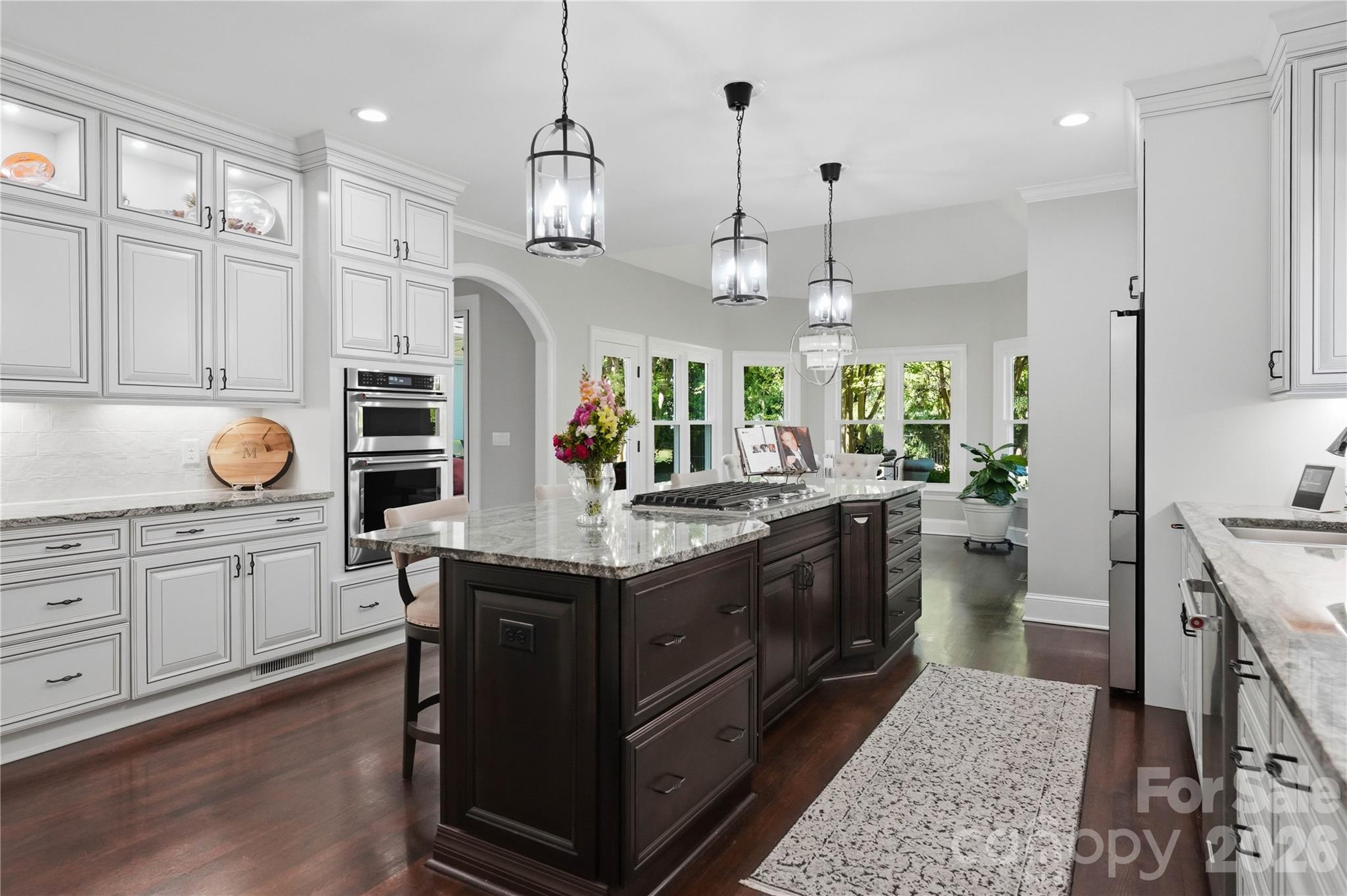 18928 Peninsula Point Drive