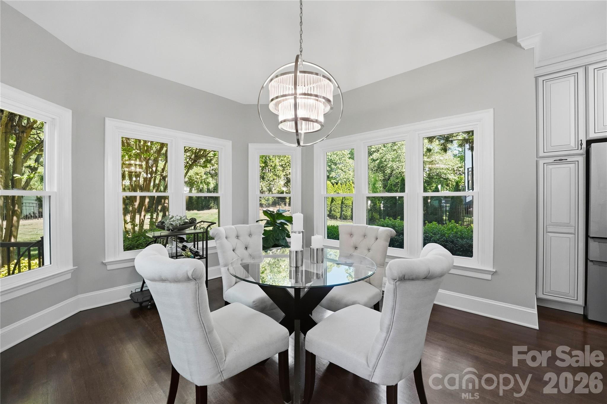 18928 Peninsula Point Drive