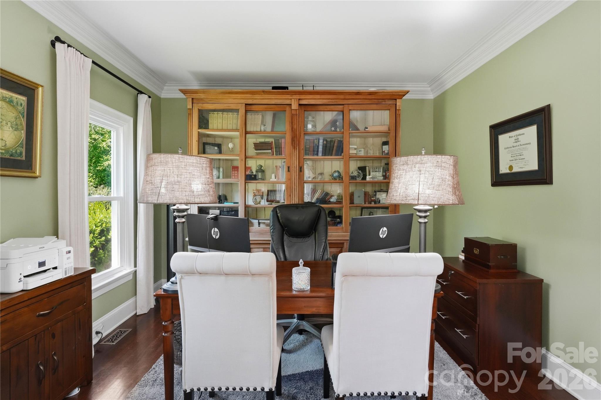 18928 Peninsula Point Drive