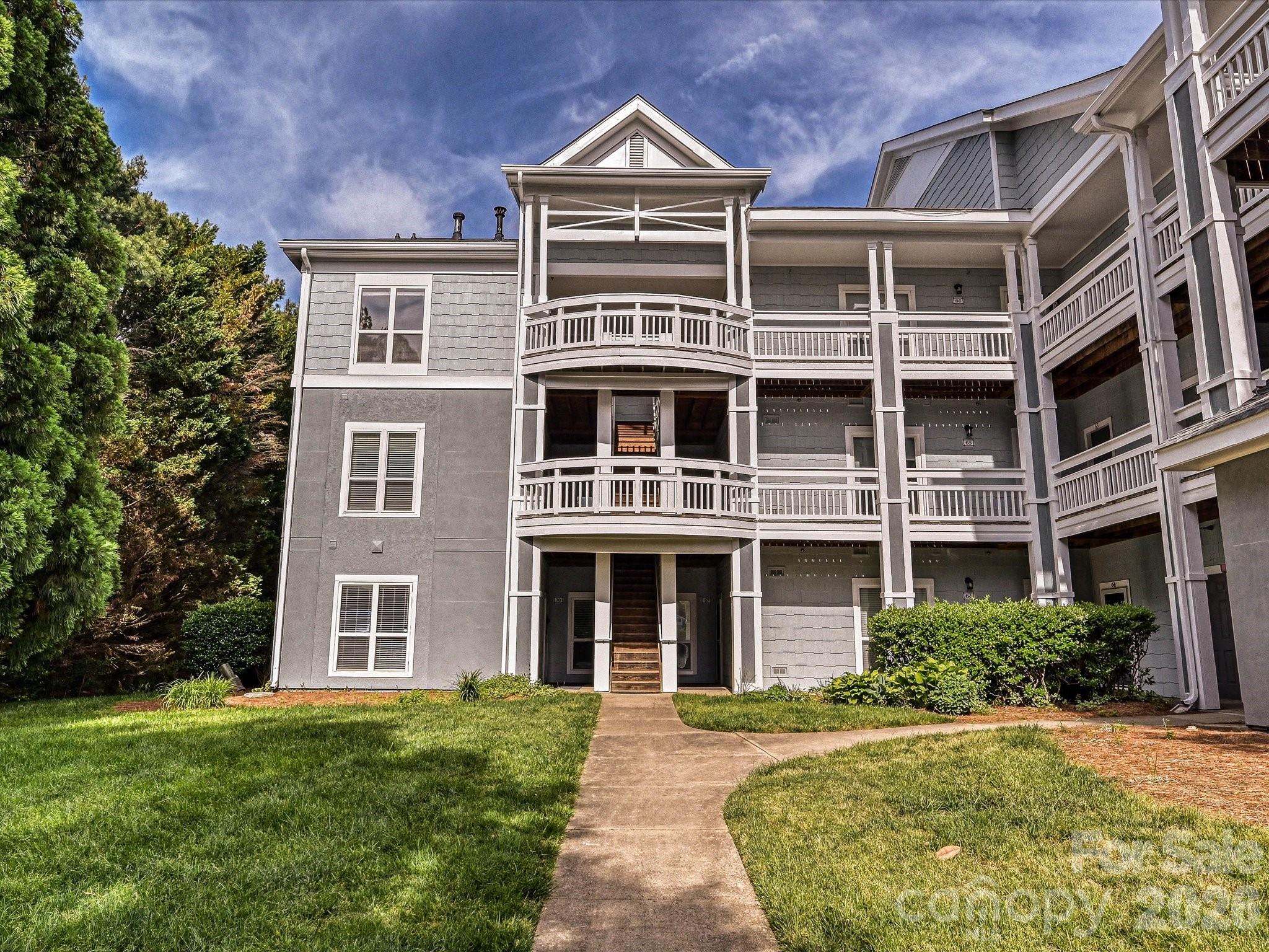 18840 Nautical Drive Unit: 72