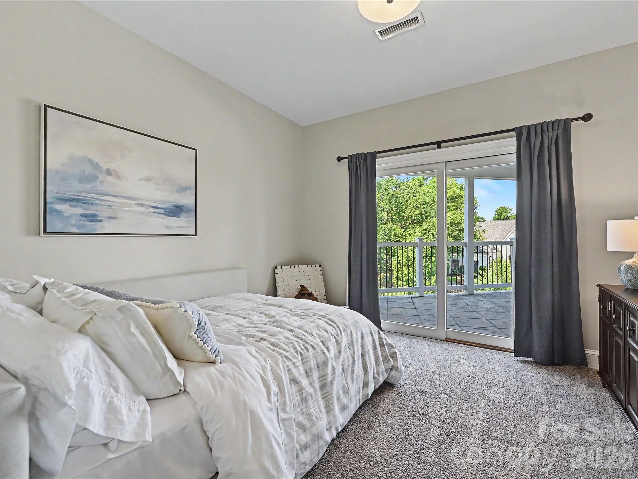 17626 Spinnakers Reach Drive