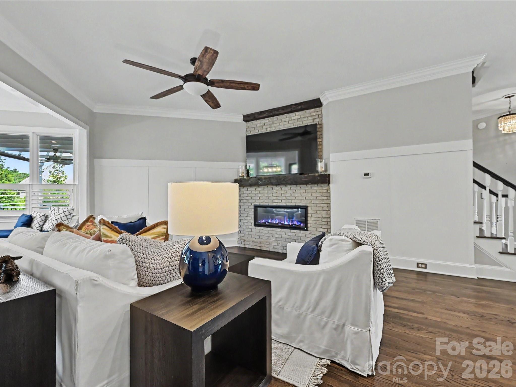 17626 Spinnakers Reach Drive