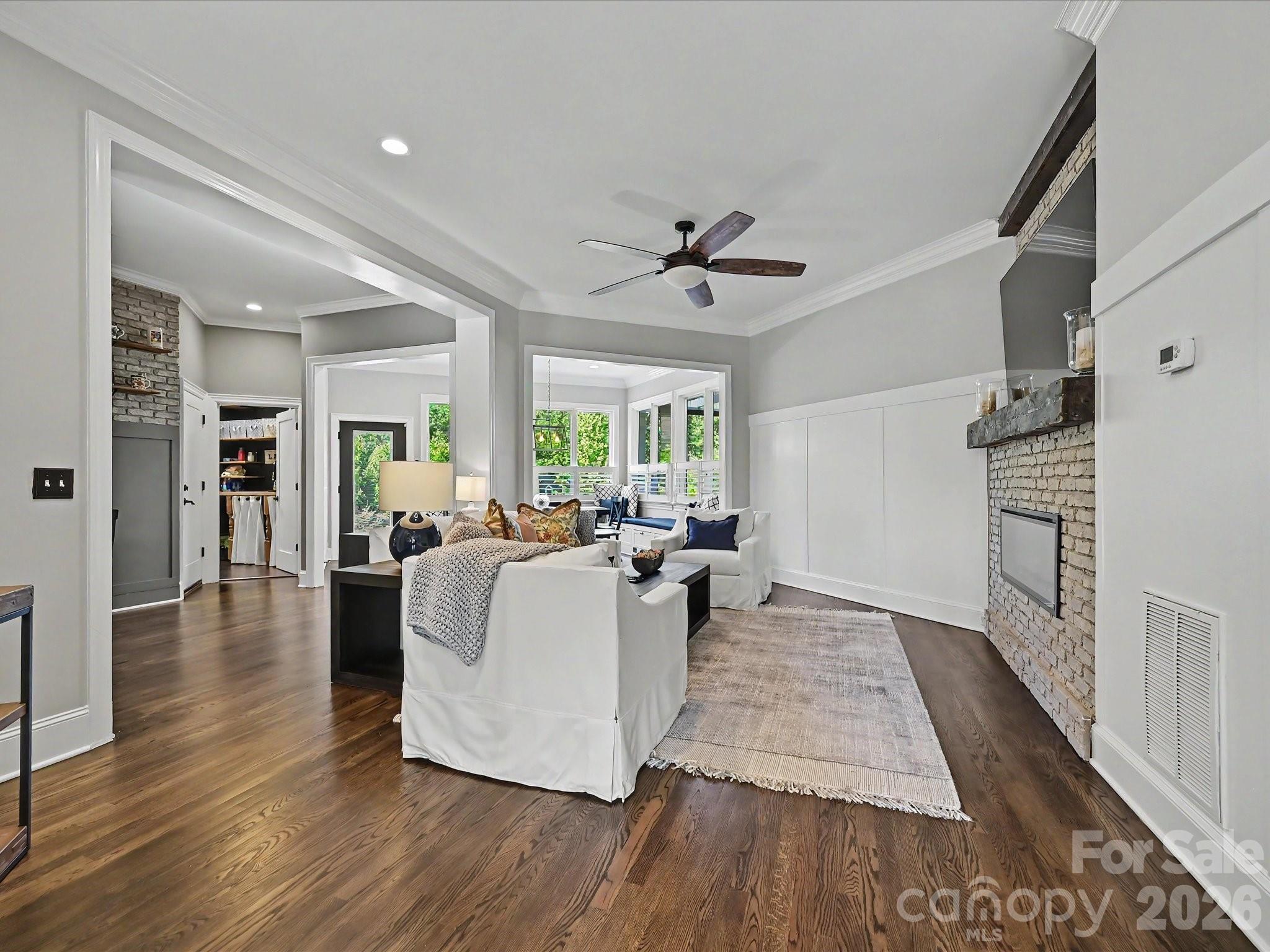17626 Spinnakers Reach Drive