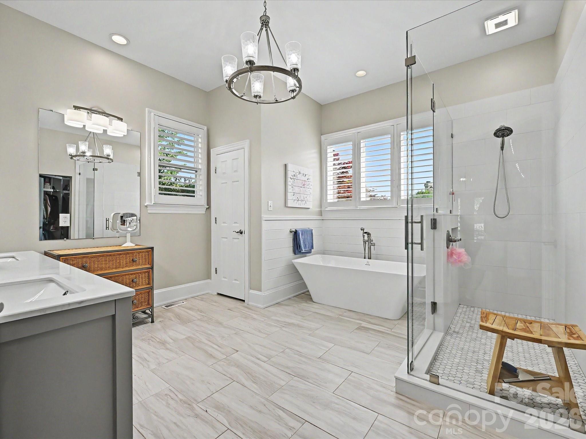 17626 Spinnakers Reach Drive