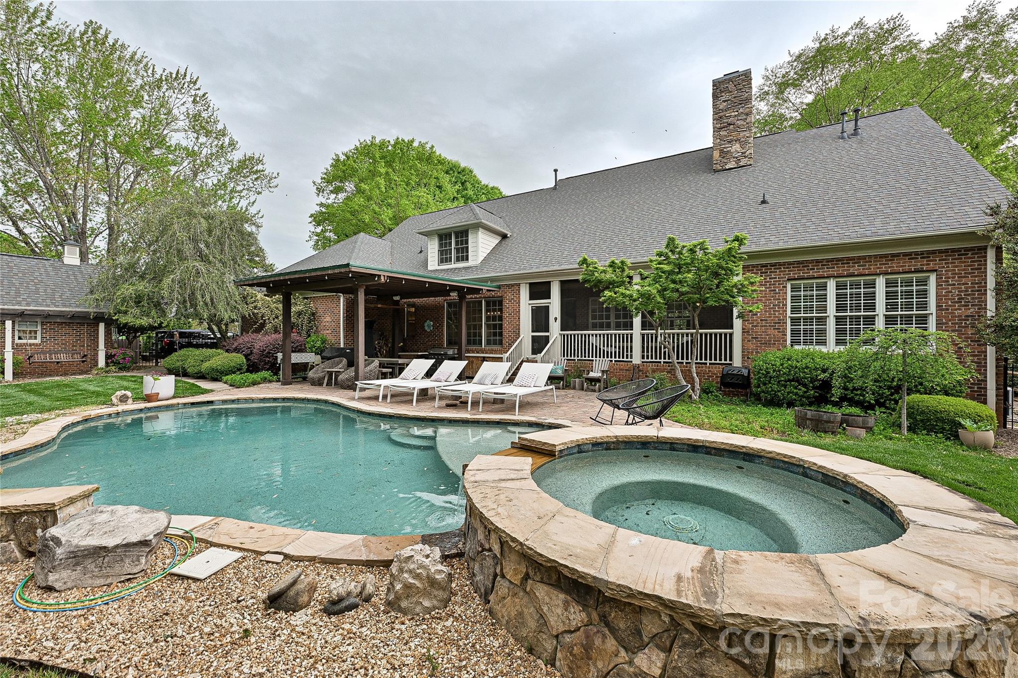 1126 Concord Road