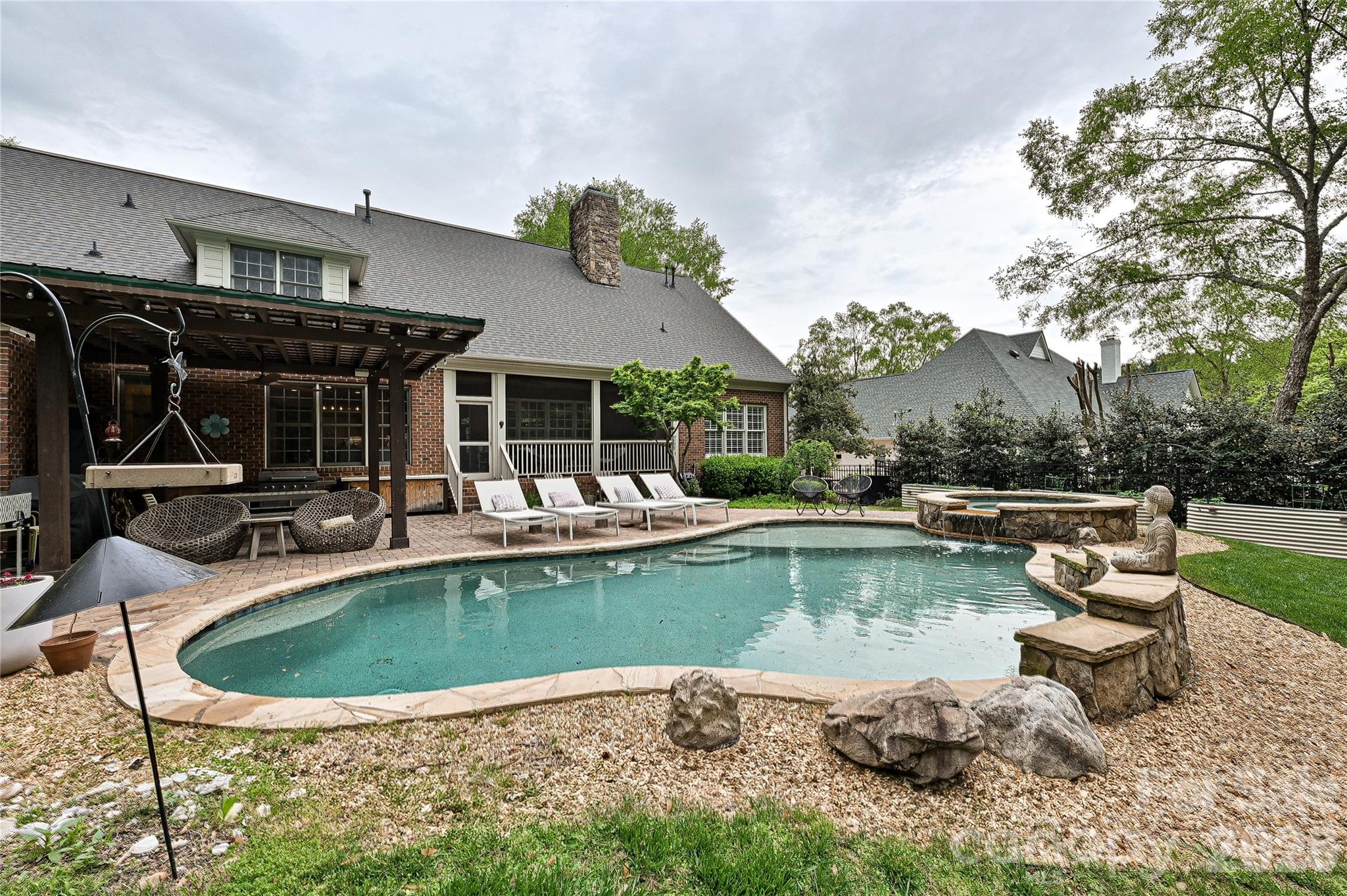 1126 Concord Road