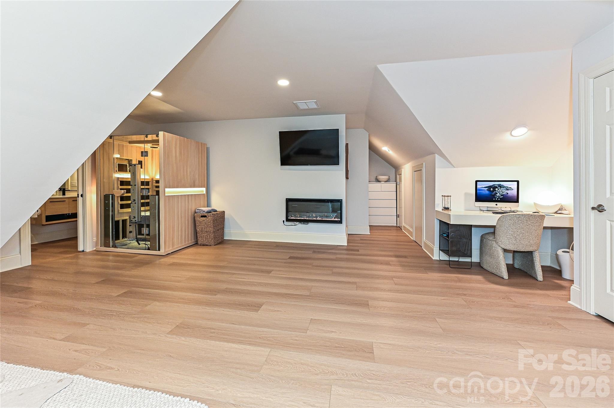 1126 Concord Road