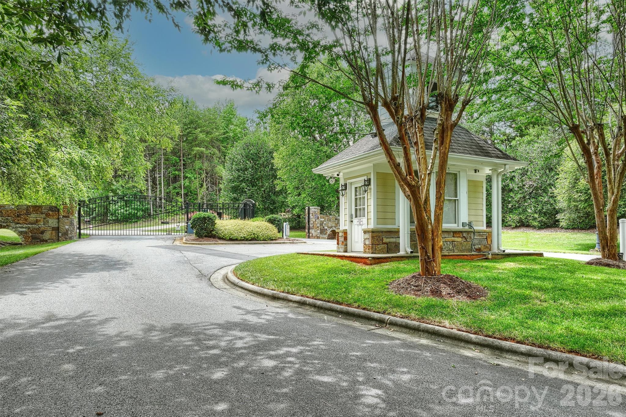602 Pearl Bay Drive