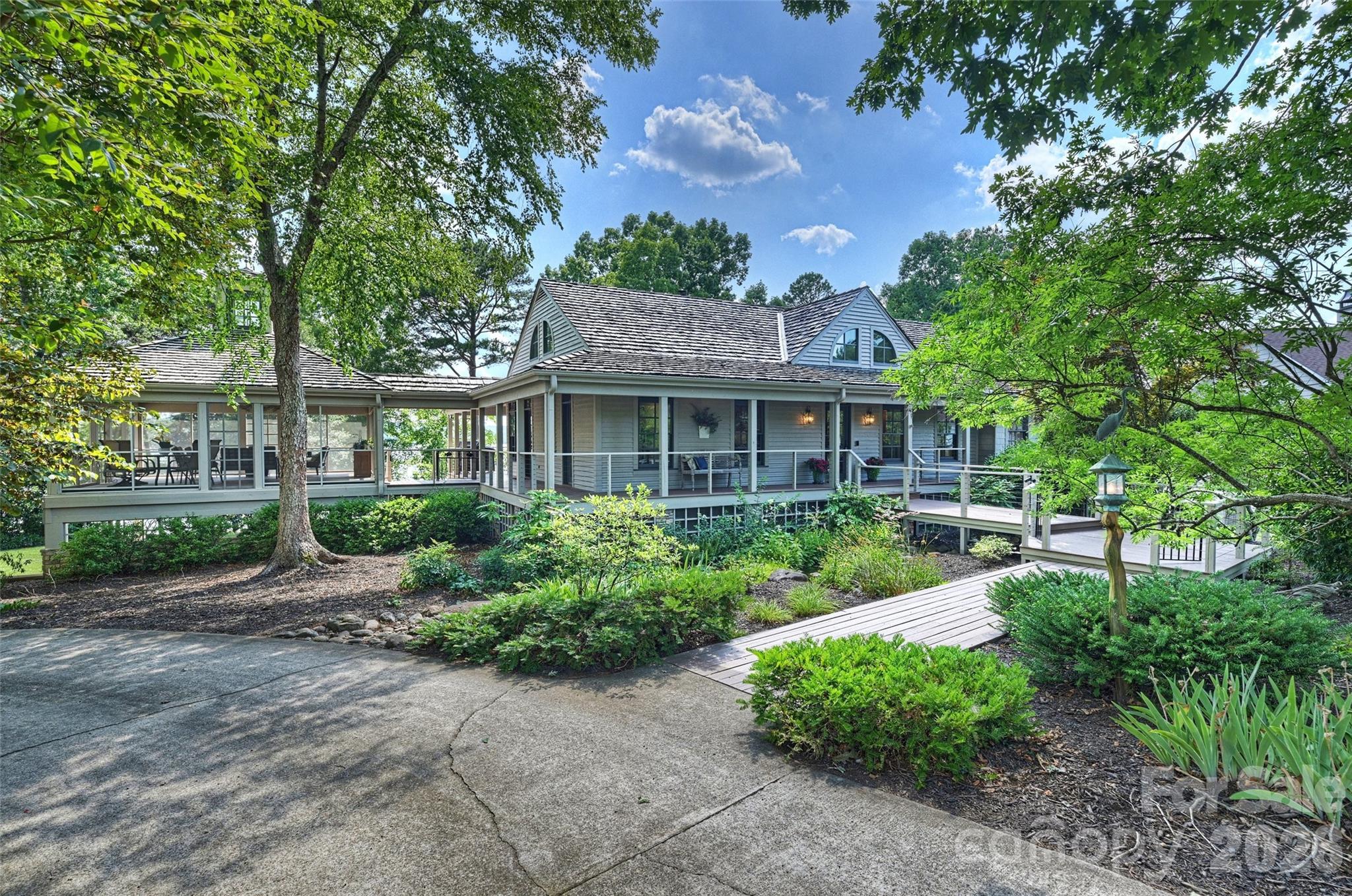 602 Pearl Bay Drive