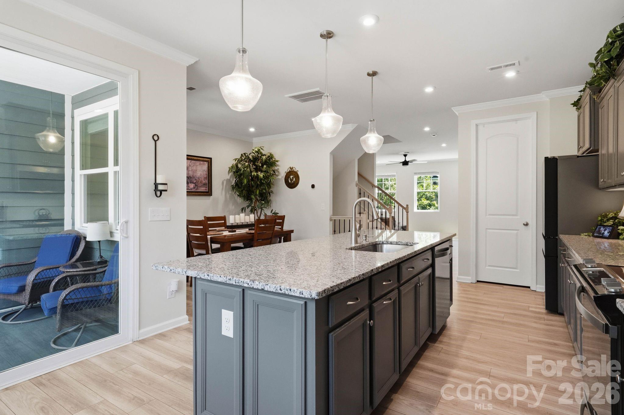 16705 Summers Walk Boulevard