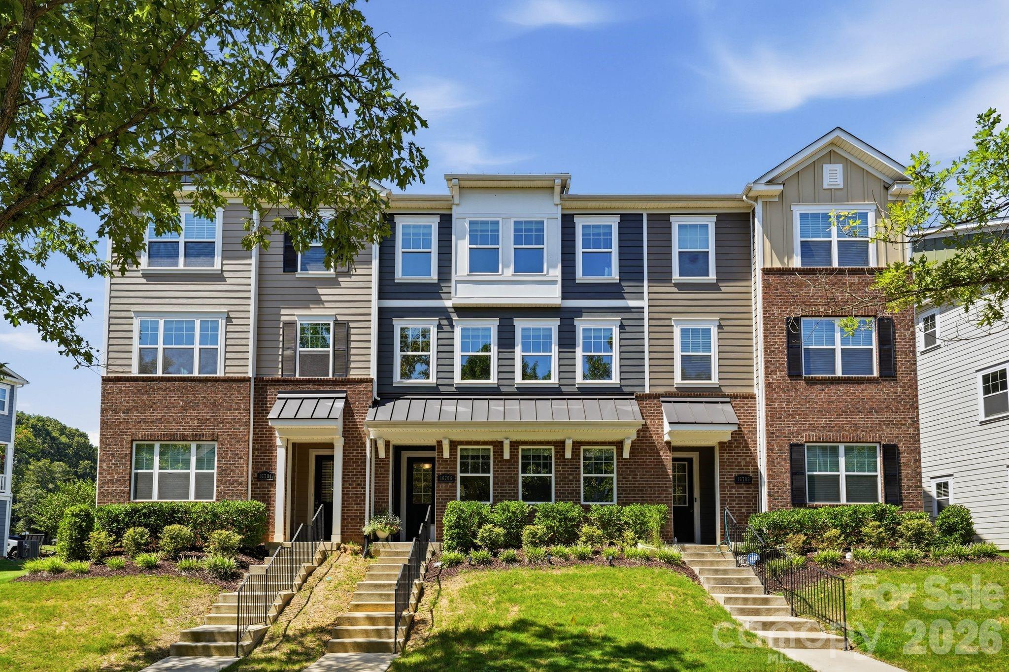 16705 Summers Walk Boulevard Davidson Nc Us 28036 Car4411170