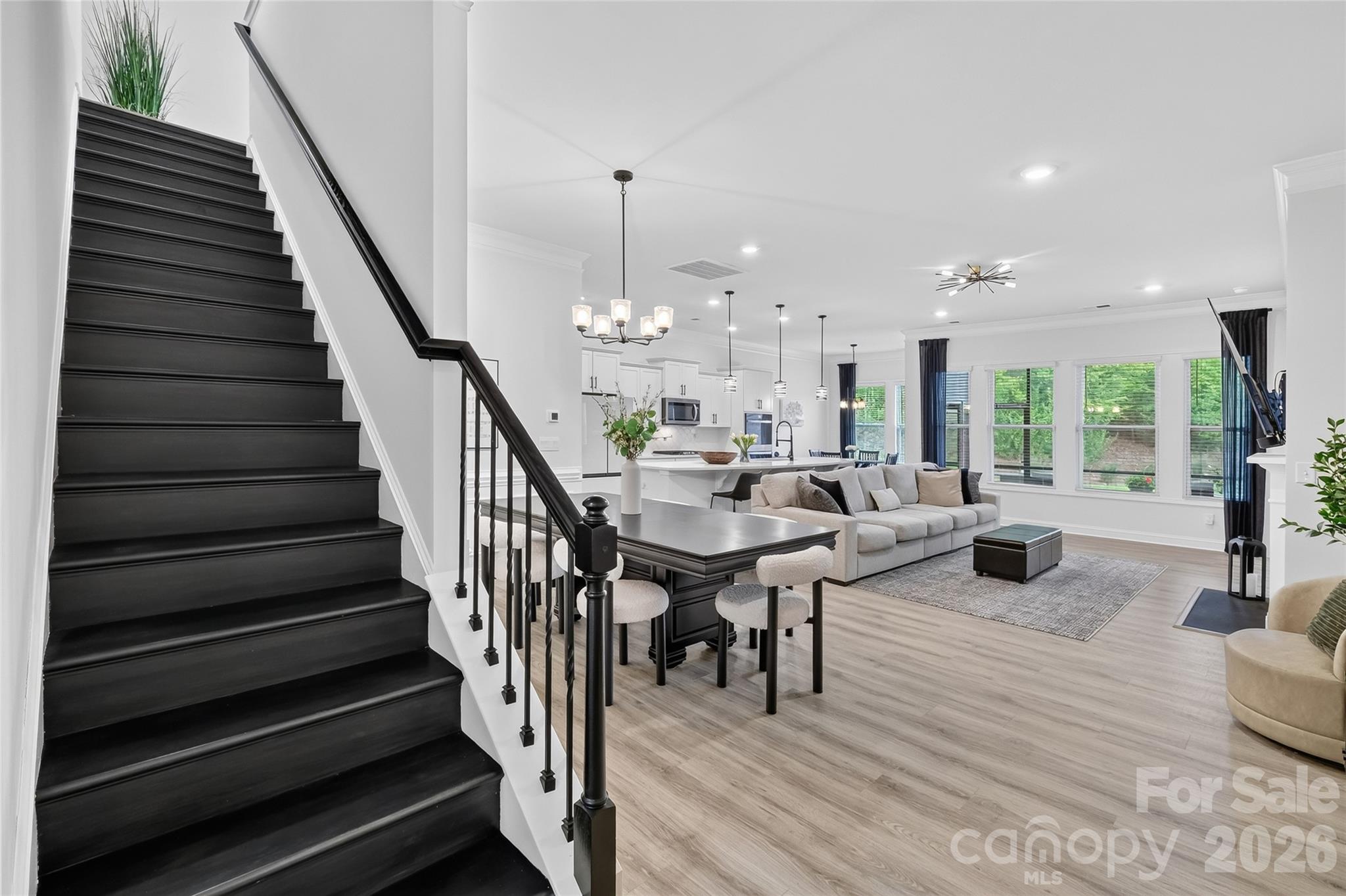 5614 Casper Drive Unit: 82