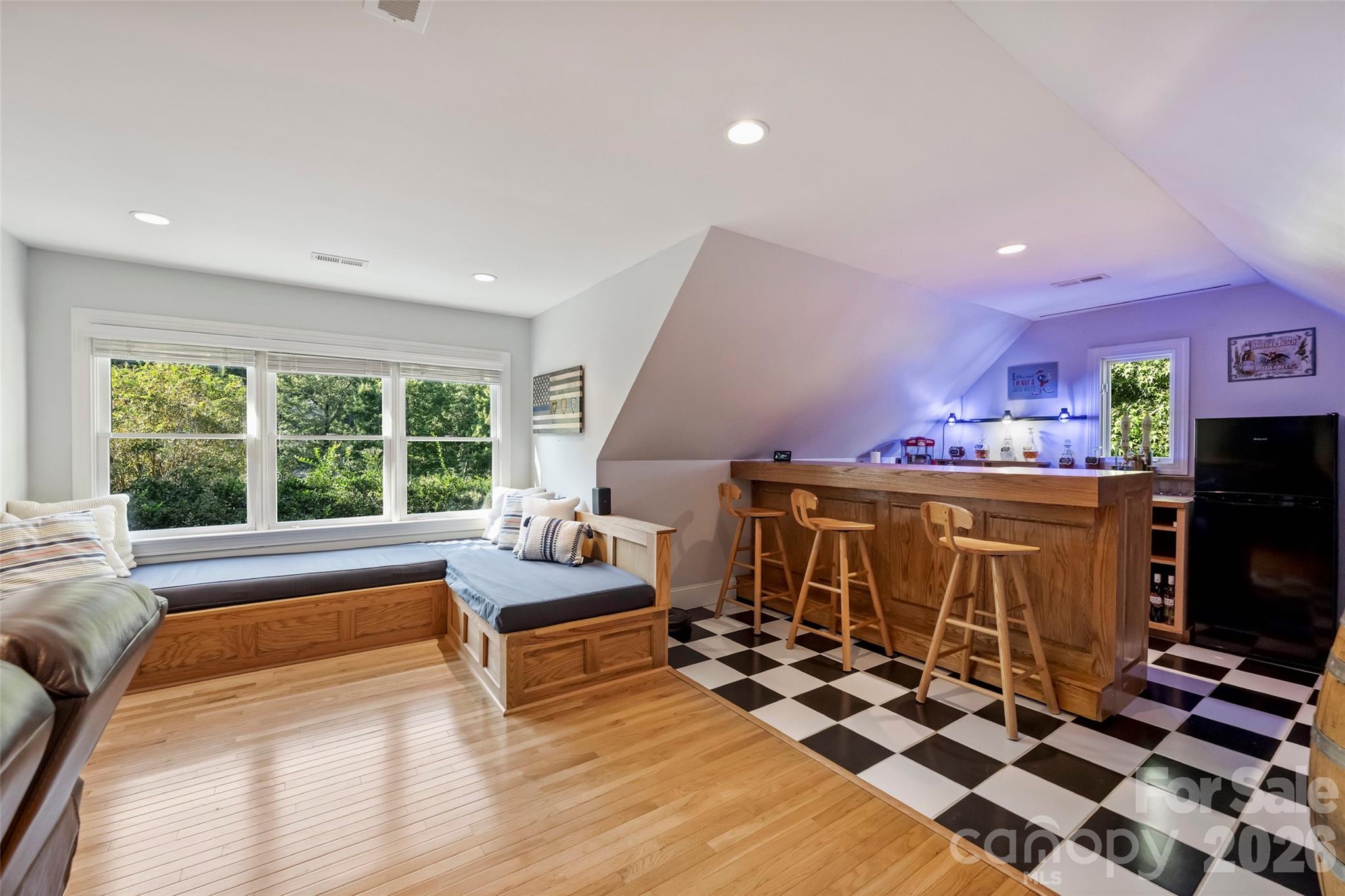 155 Pearl Bay Drive