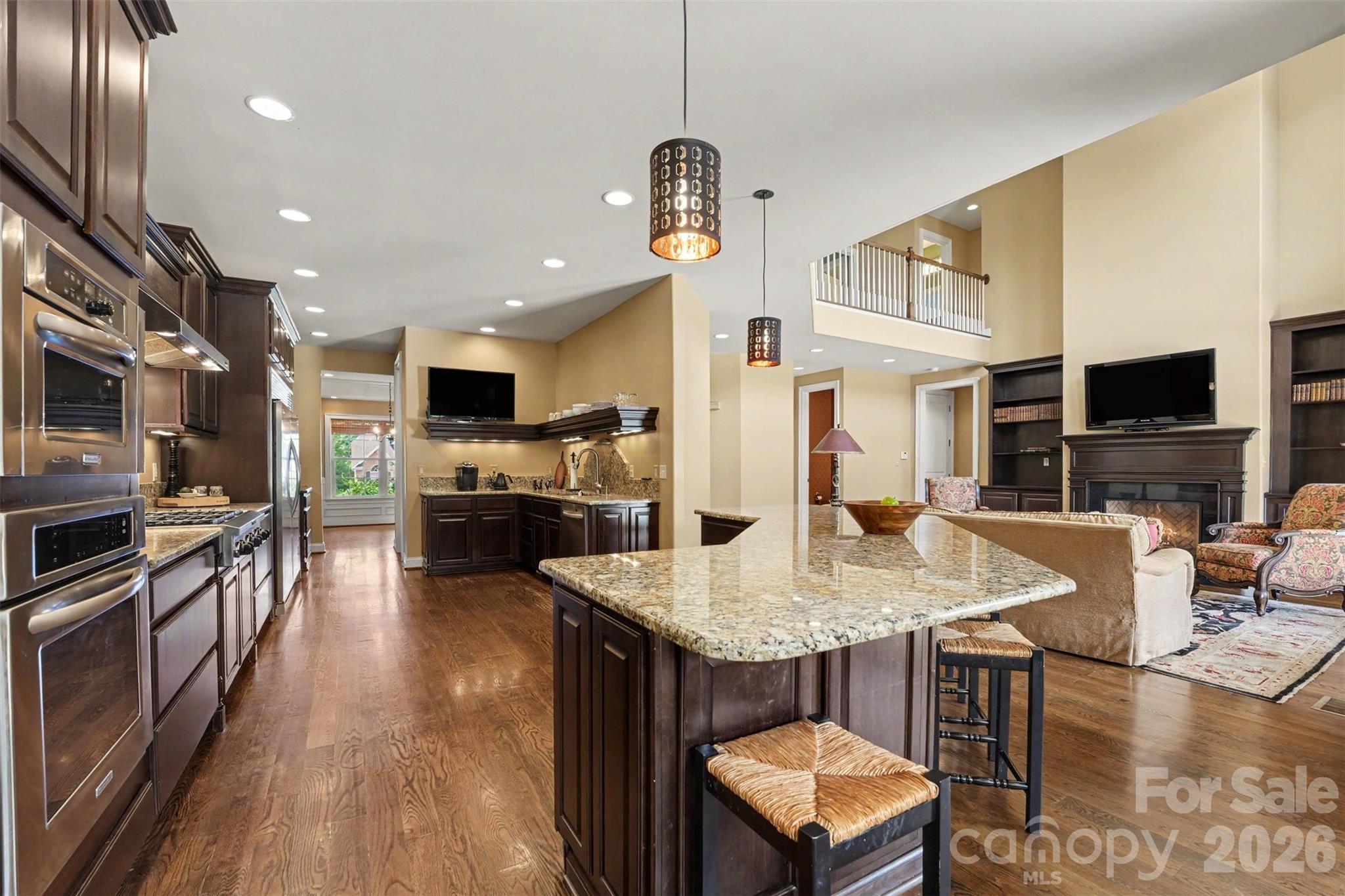 120 Palos Verde Drive
