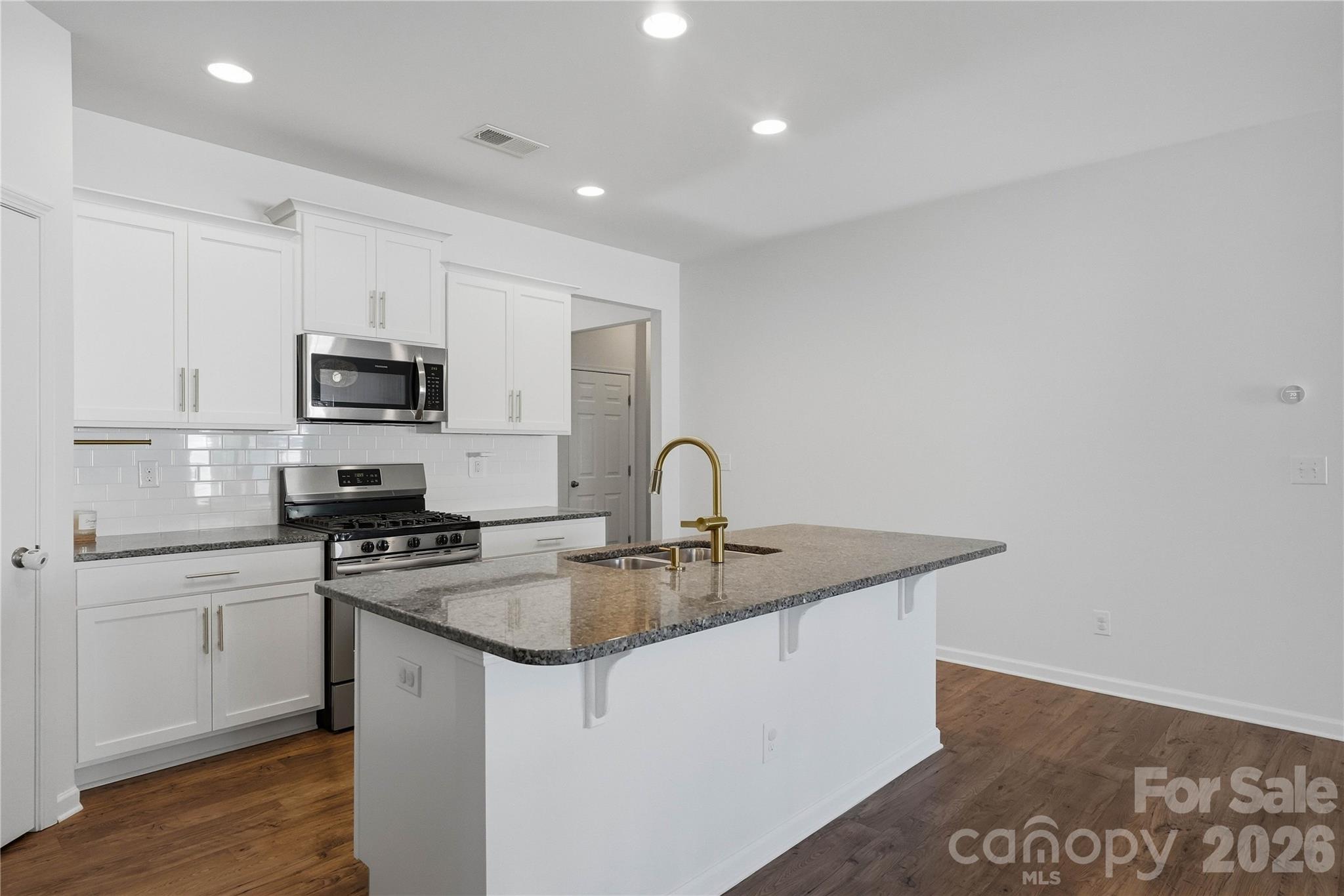 146 N Cromwell Drive