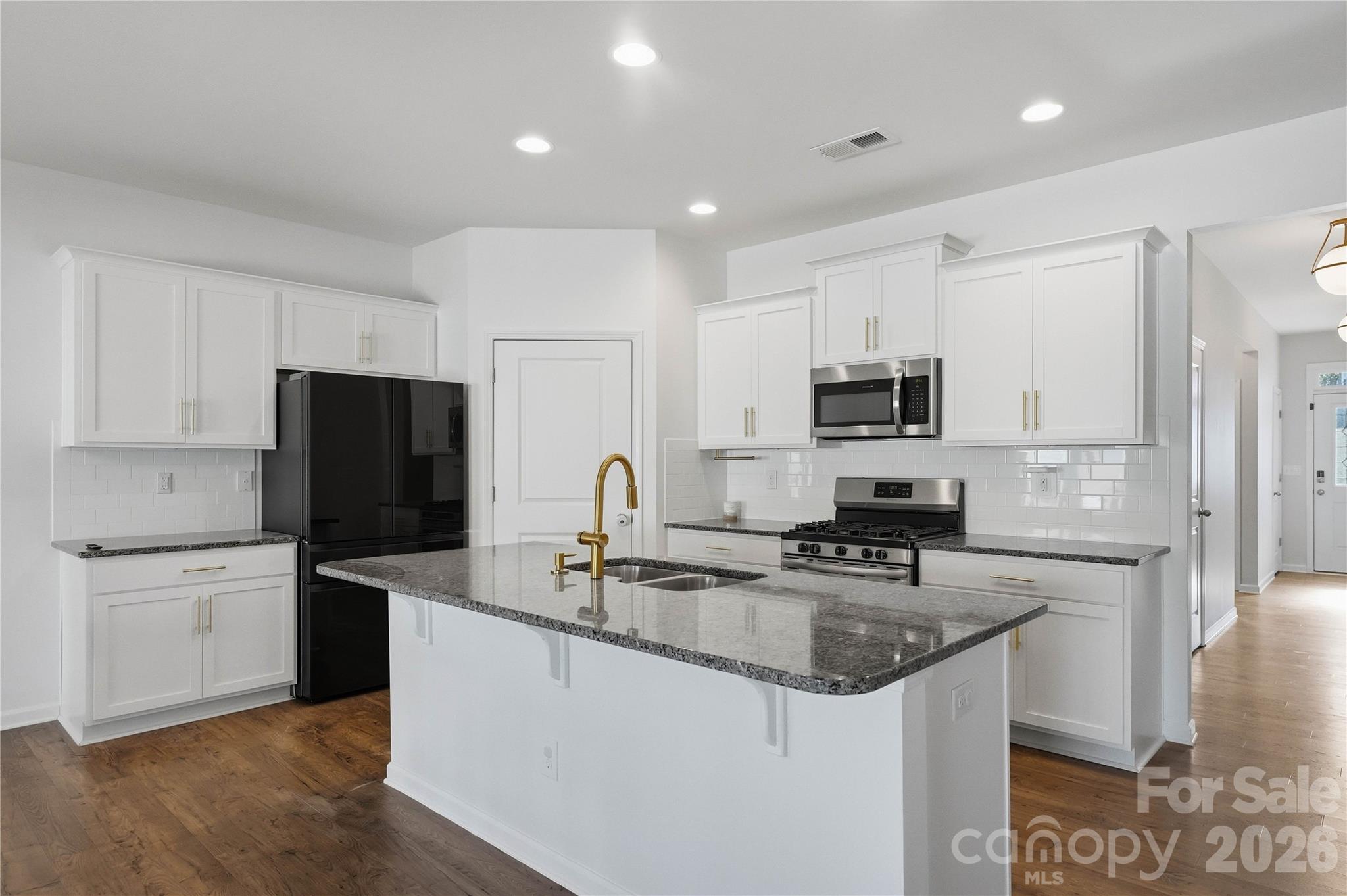 146 N Cromwell Drive