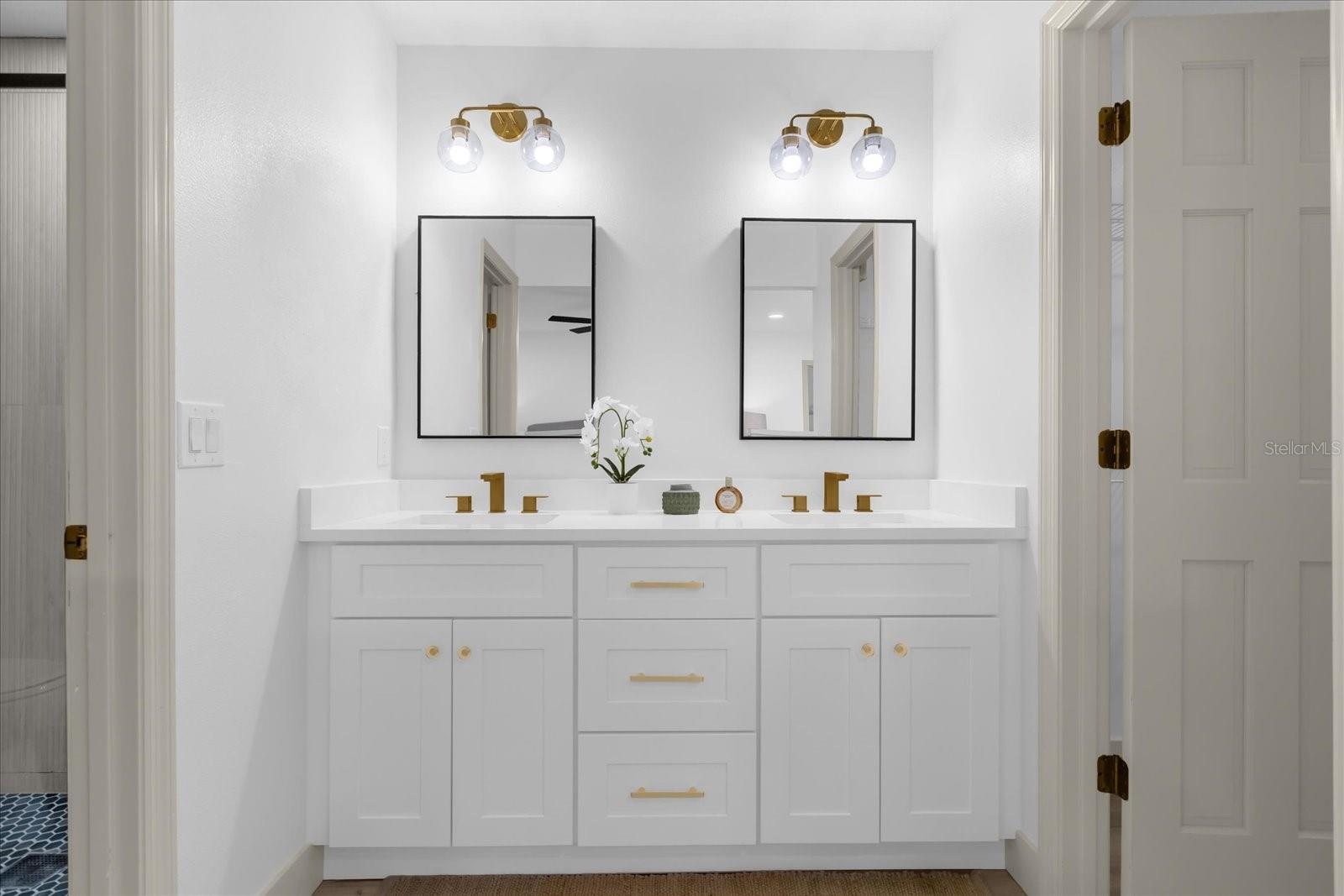 175 GOLF CLUB DR #175