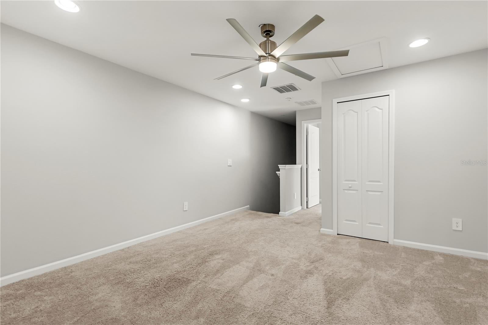 411 CAPE HONEYSUCKLE PL