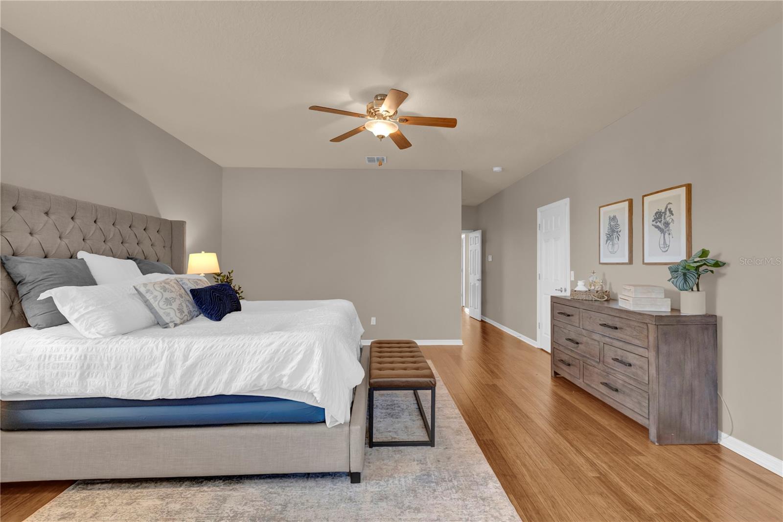 1208 BELLA VISTA CIR