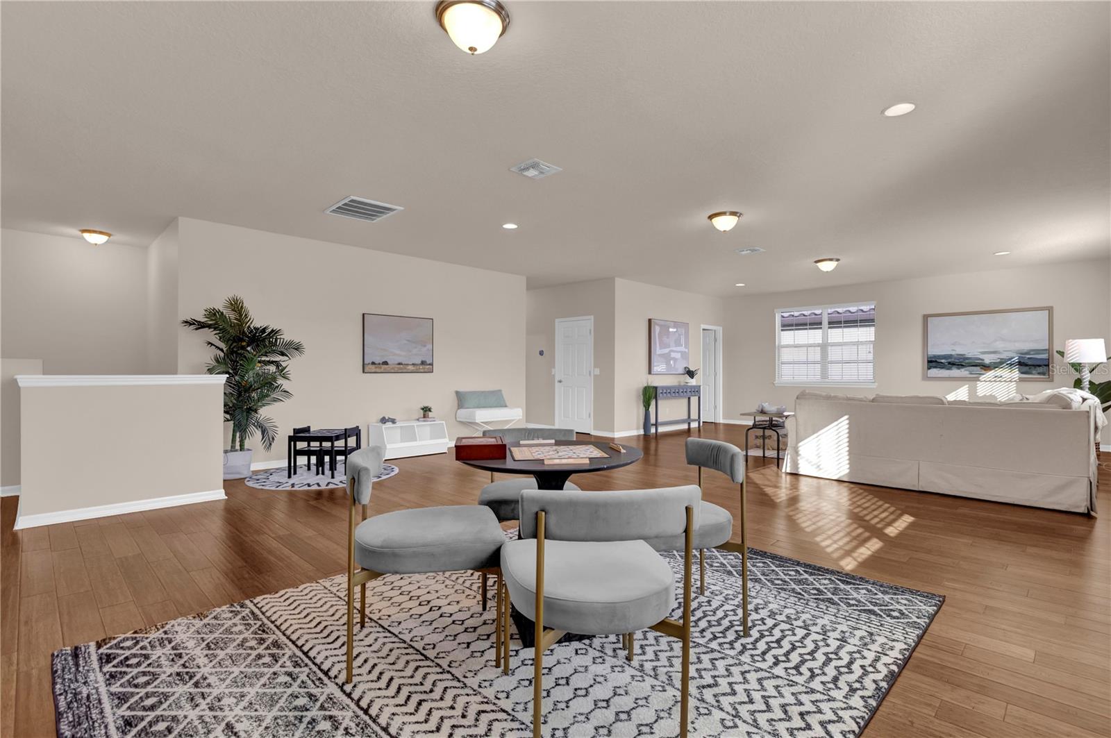 1208 BELLA VISTA CIR