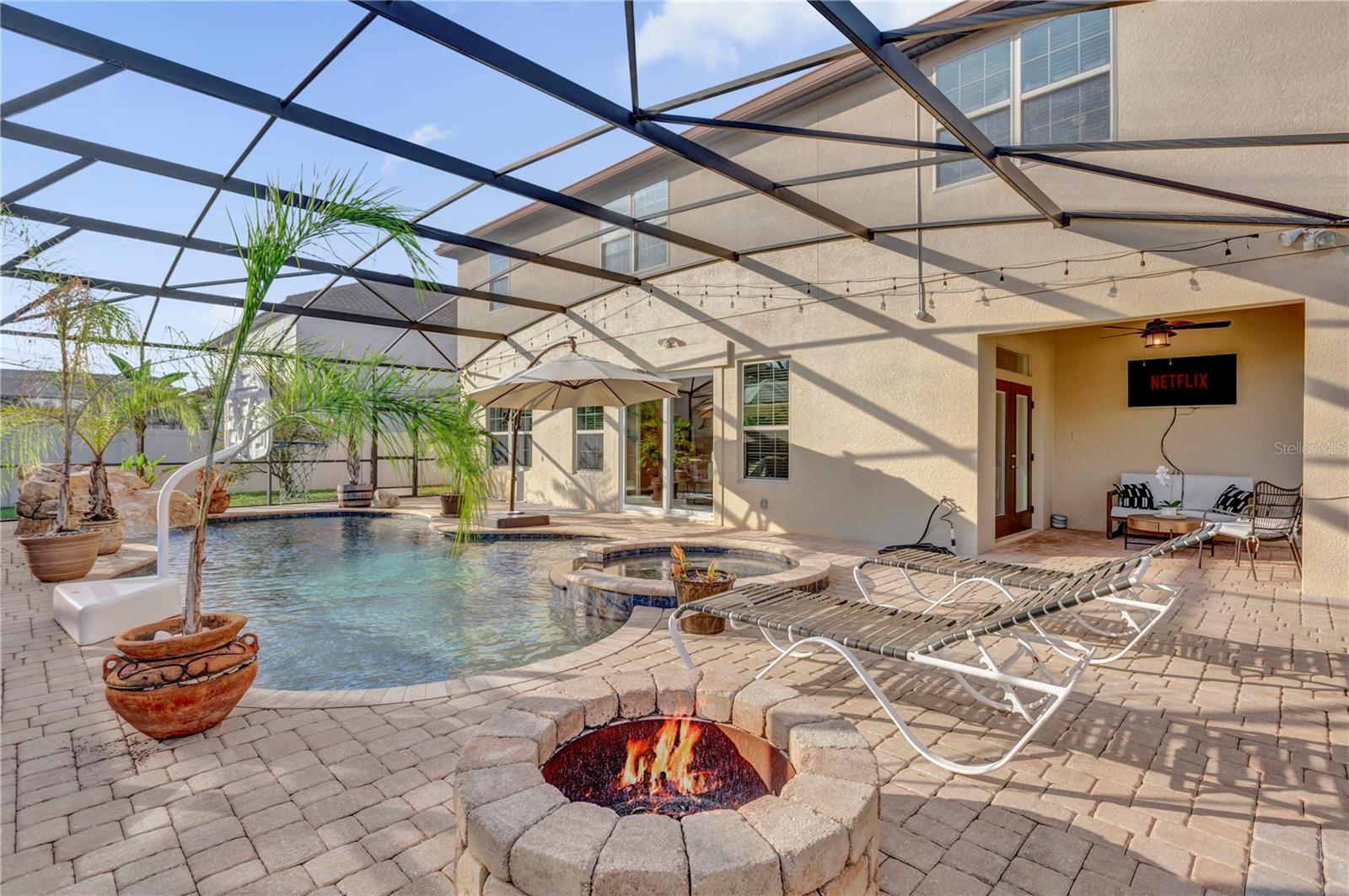 1208 BELLA VISTA CIR