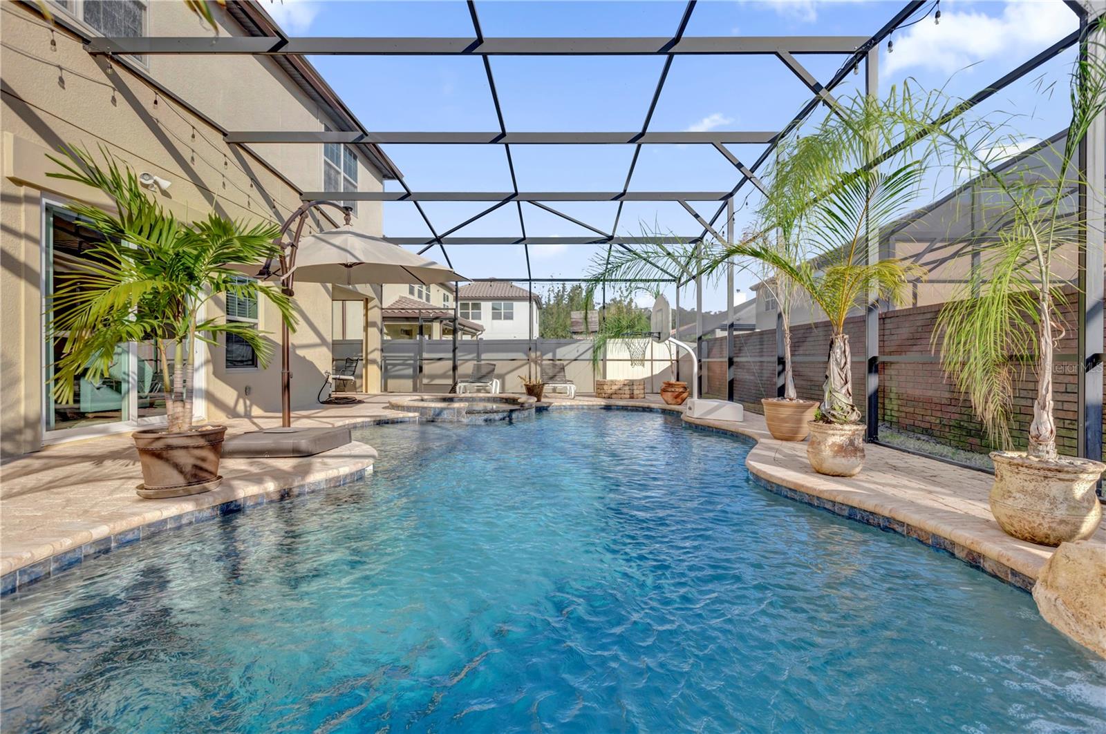 1208 BELLA VISTA CIR