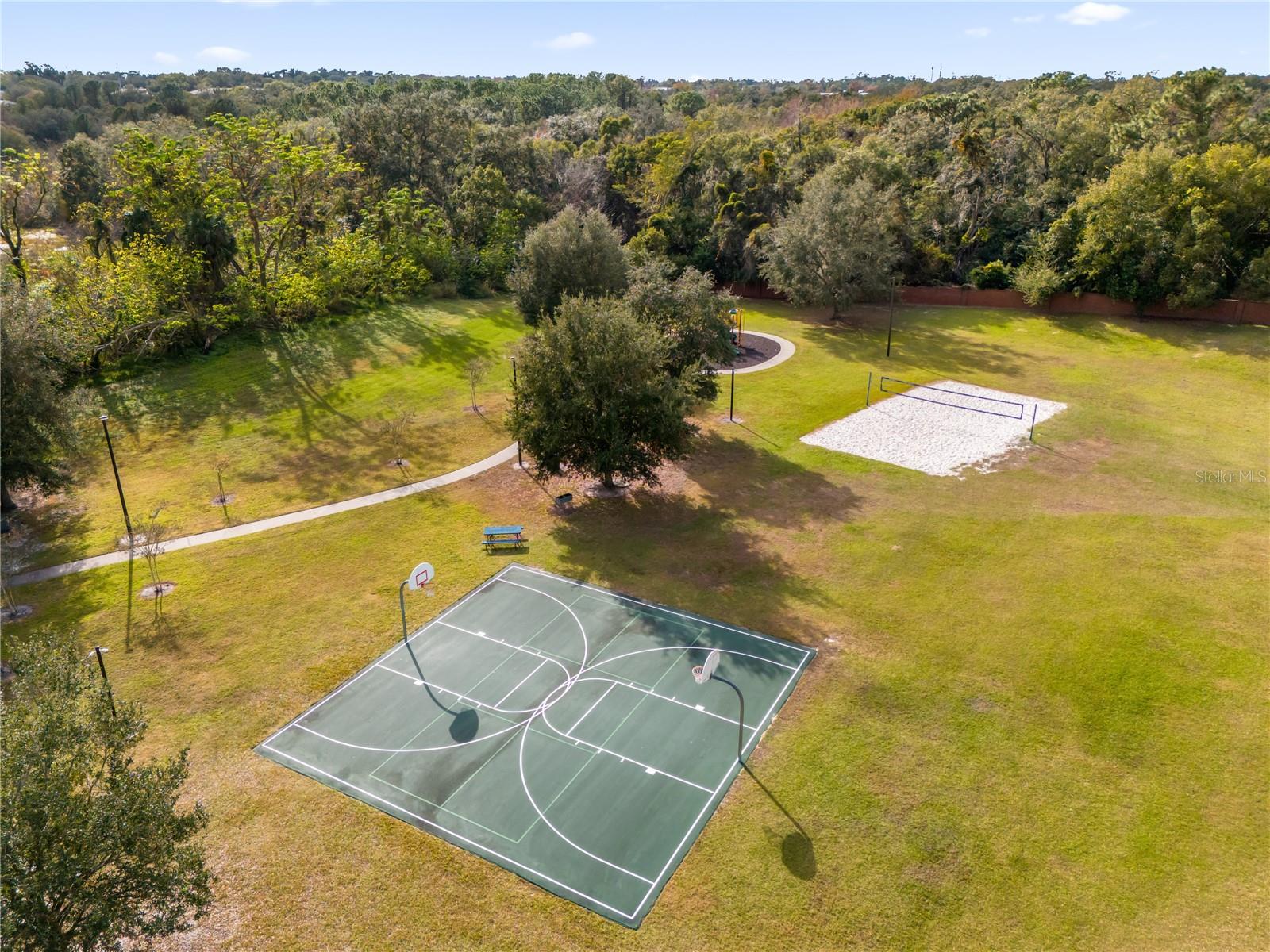 1208 BELLA VISTA CIR