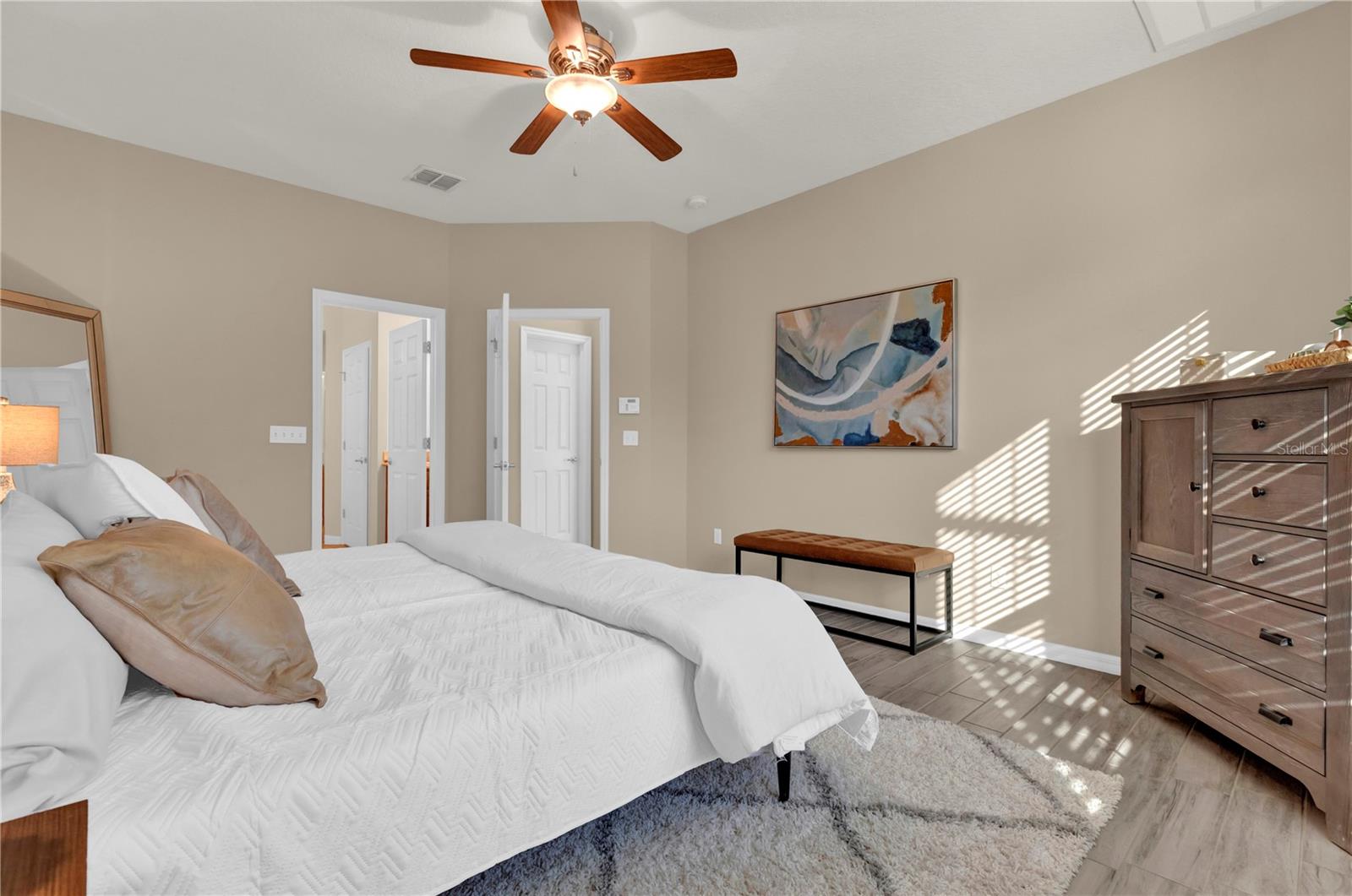 1208 BELLA VISTA CIR